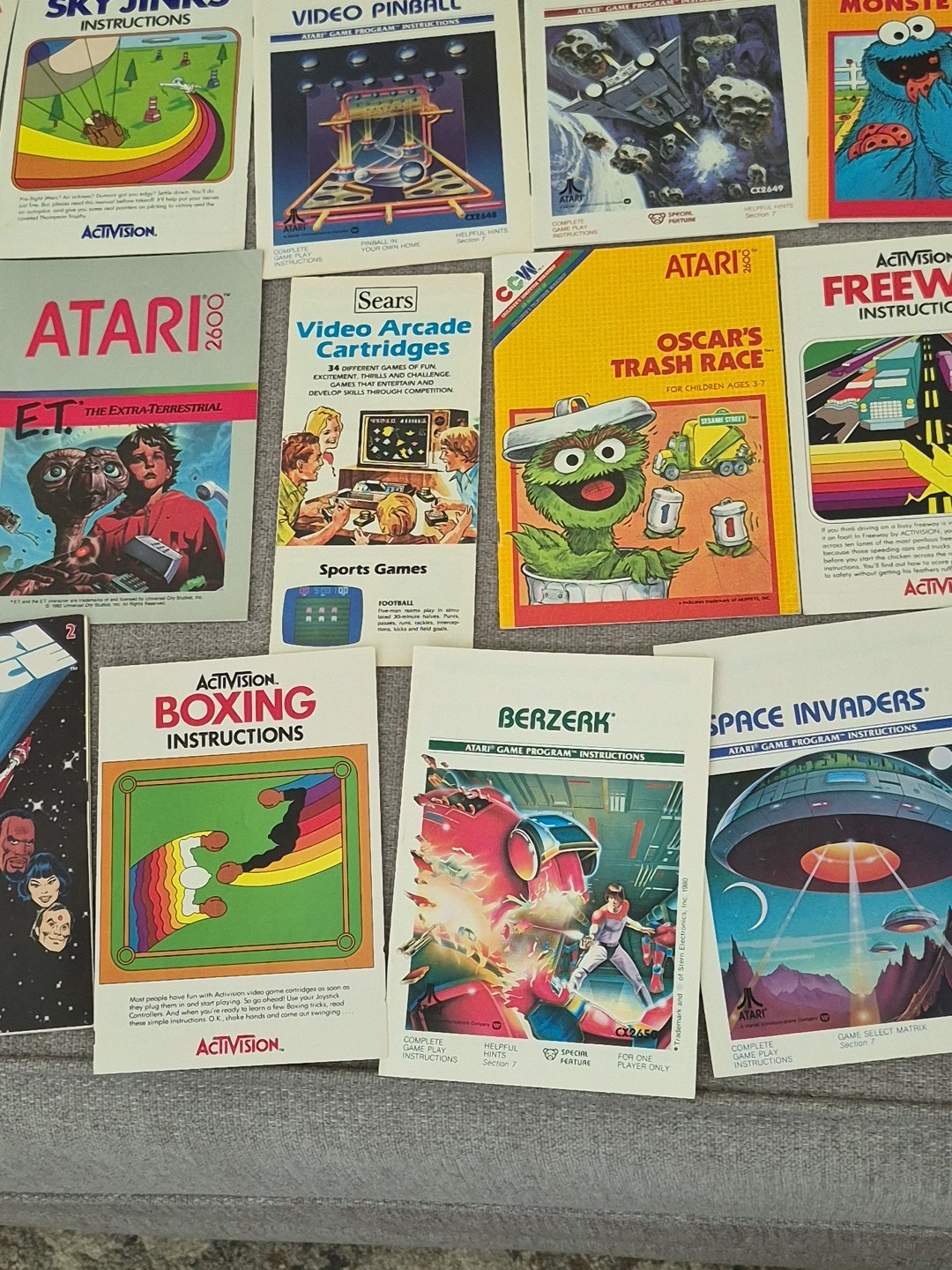 Huge Lot Of Atari 2600 Manuals & Catalogs Vintage Assorted. Good Condition.