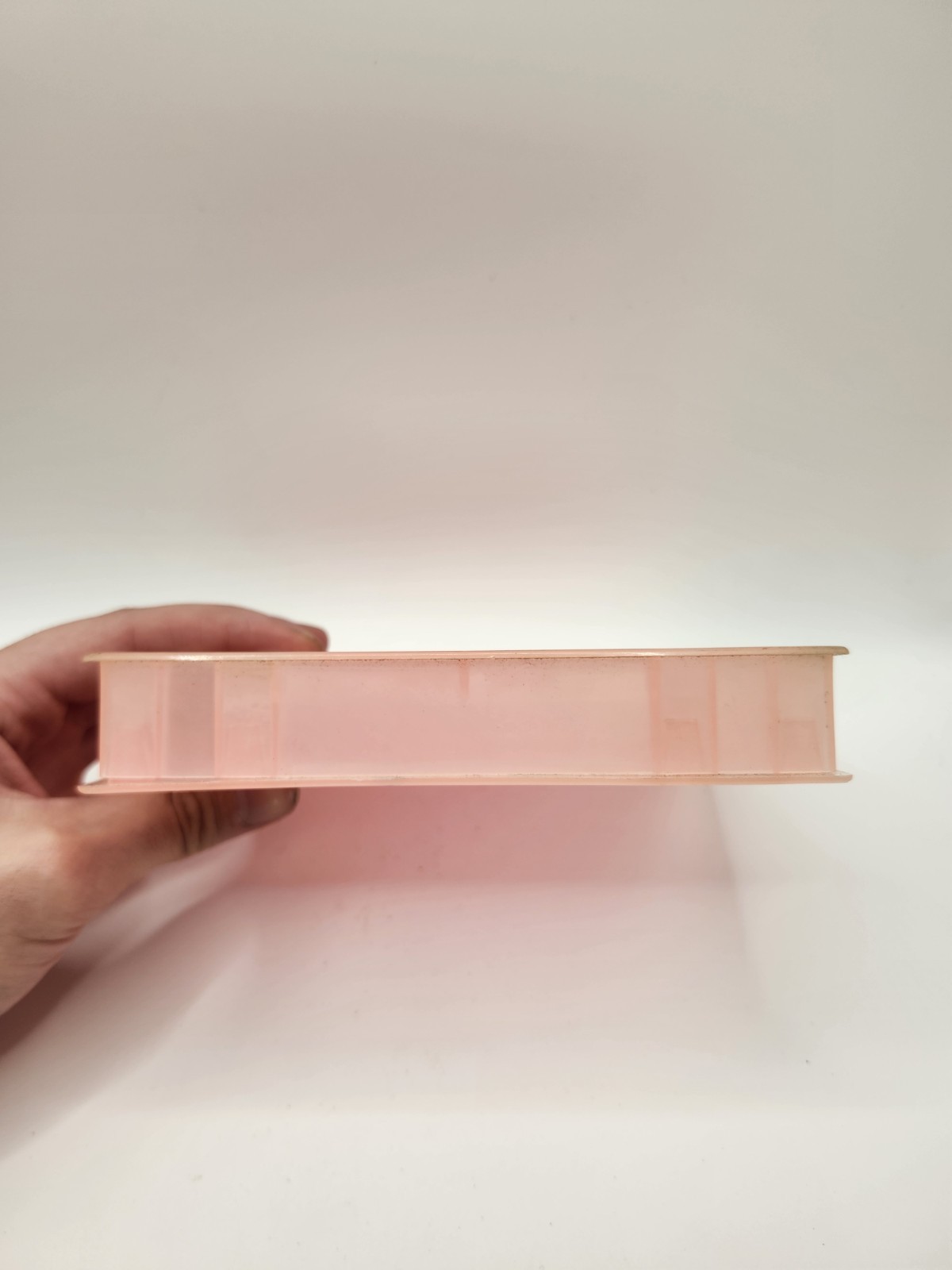 Nintendo NES Hard Plastic Game Case Protector Clear Storage Clamshell ORIGINAL