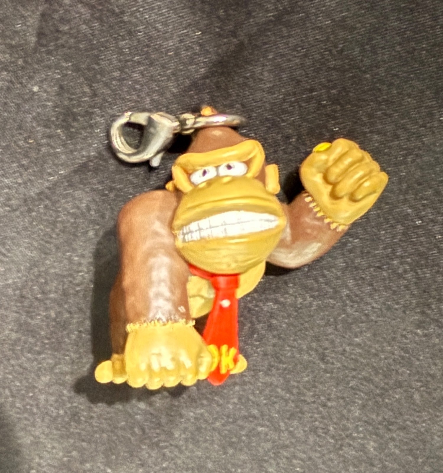 Vintage Nintendo Donkey Kong Collector Backpack Clip Keychain Keyring