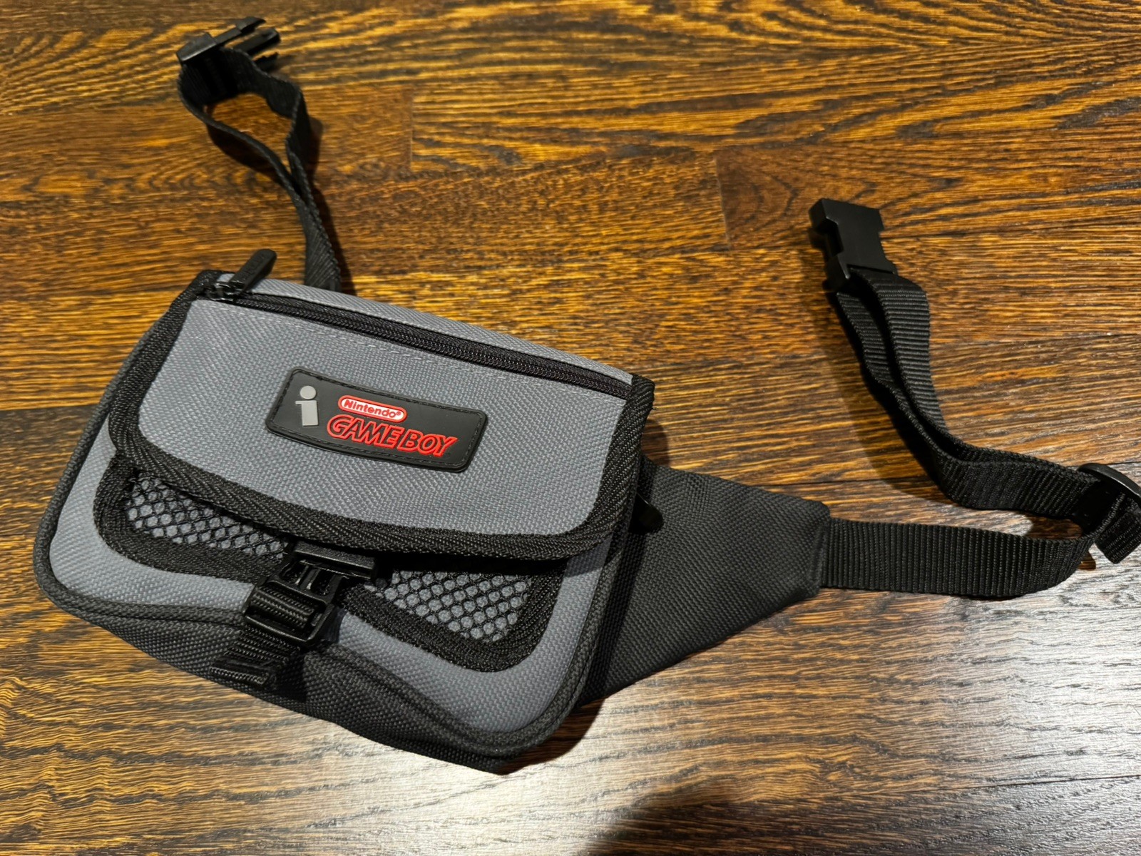 Vintage 1990’s Nintendo GameBoy Fanny Pack Case Black & Gray