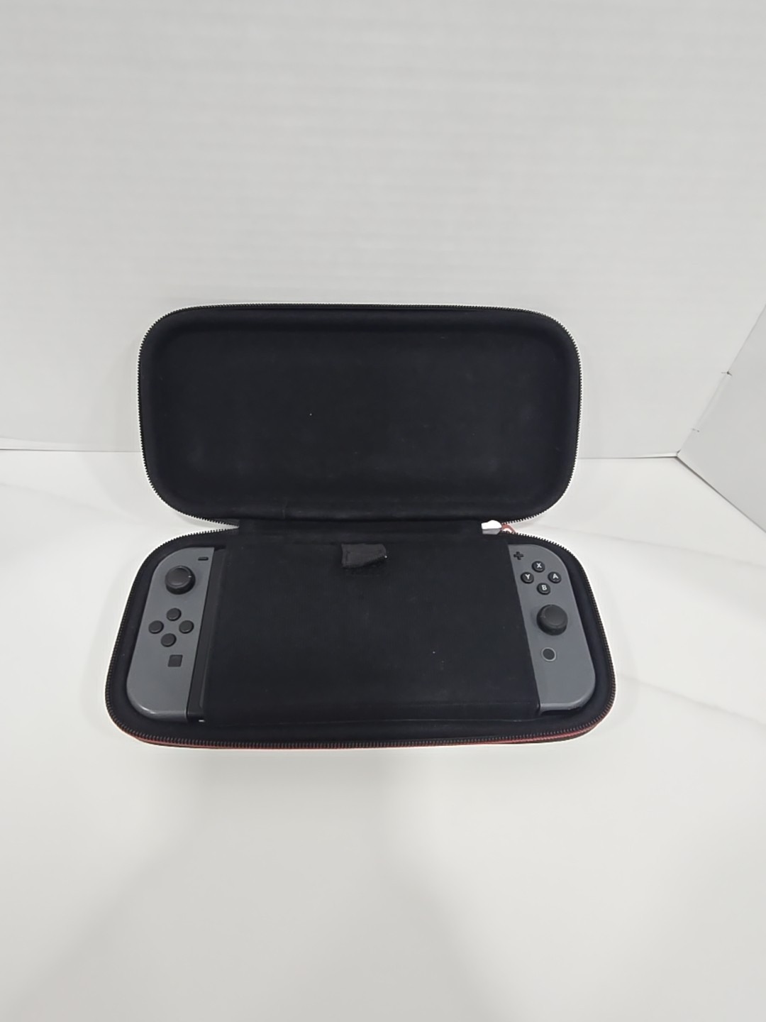 🎮 Nintendo Switch Game Console HAC-001 w/ OEM Joycons, Dock & Hookups TESTED