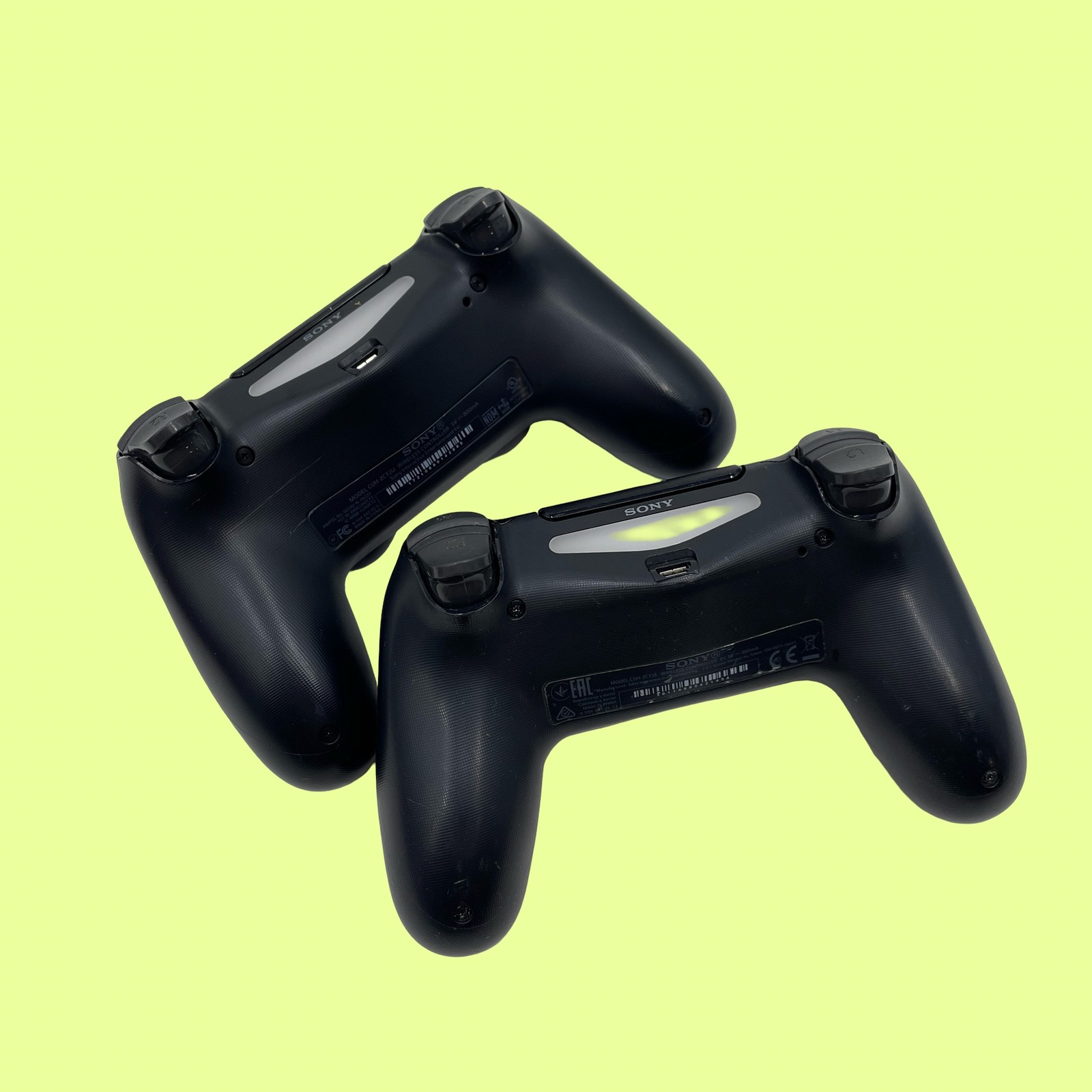 Lot of 2 Sony Playstation4 PS4 Dualshock 4 CUH-ZCT2U Wireless Controllers #L9773