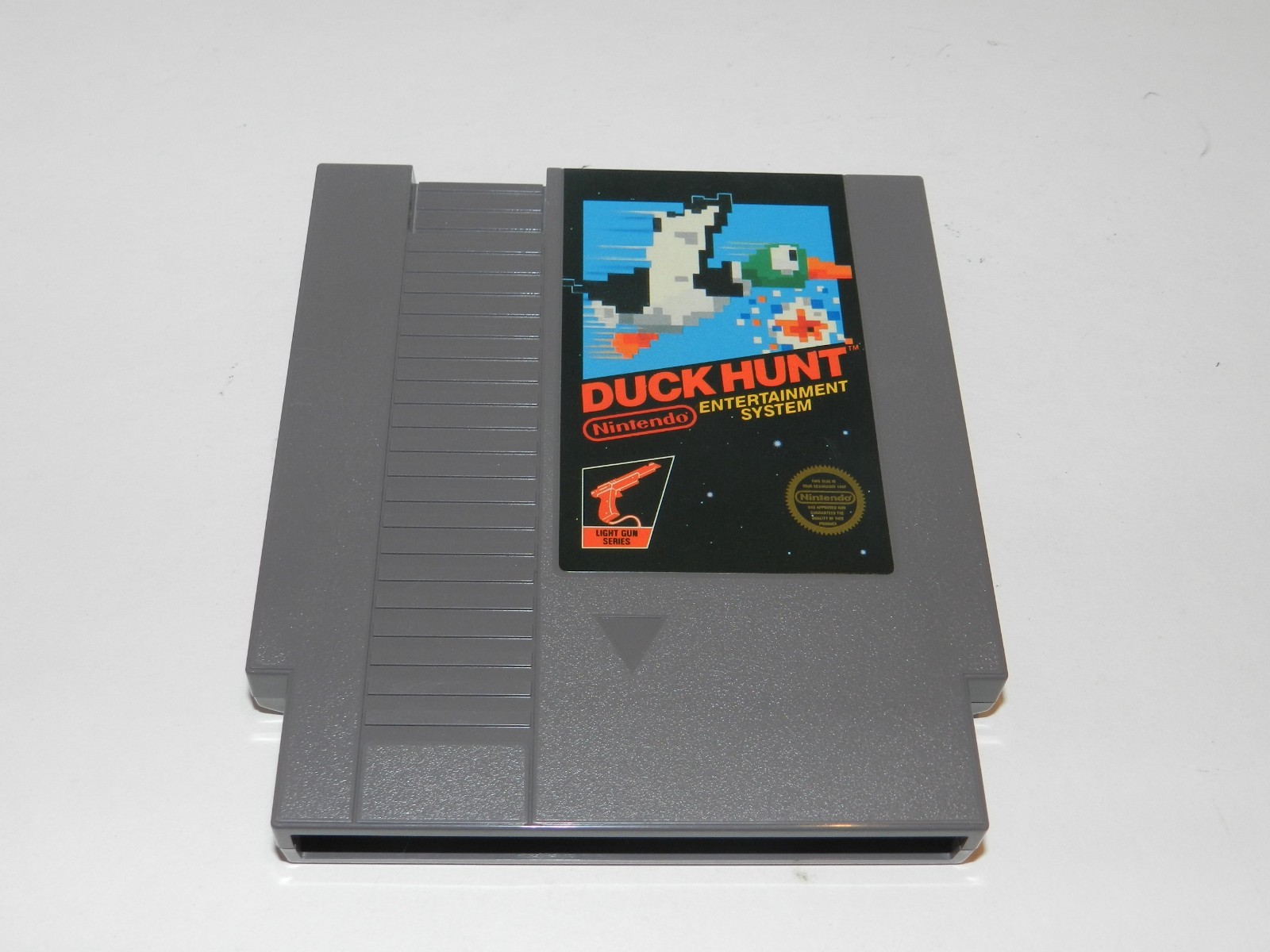 Duck Hunt 5-Screw Nintendo NES Game Cart Tested 1 YR WARRANTY