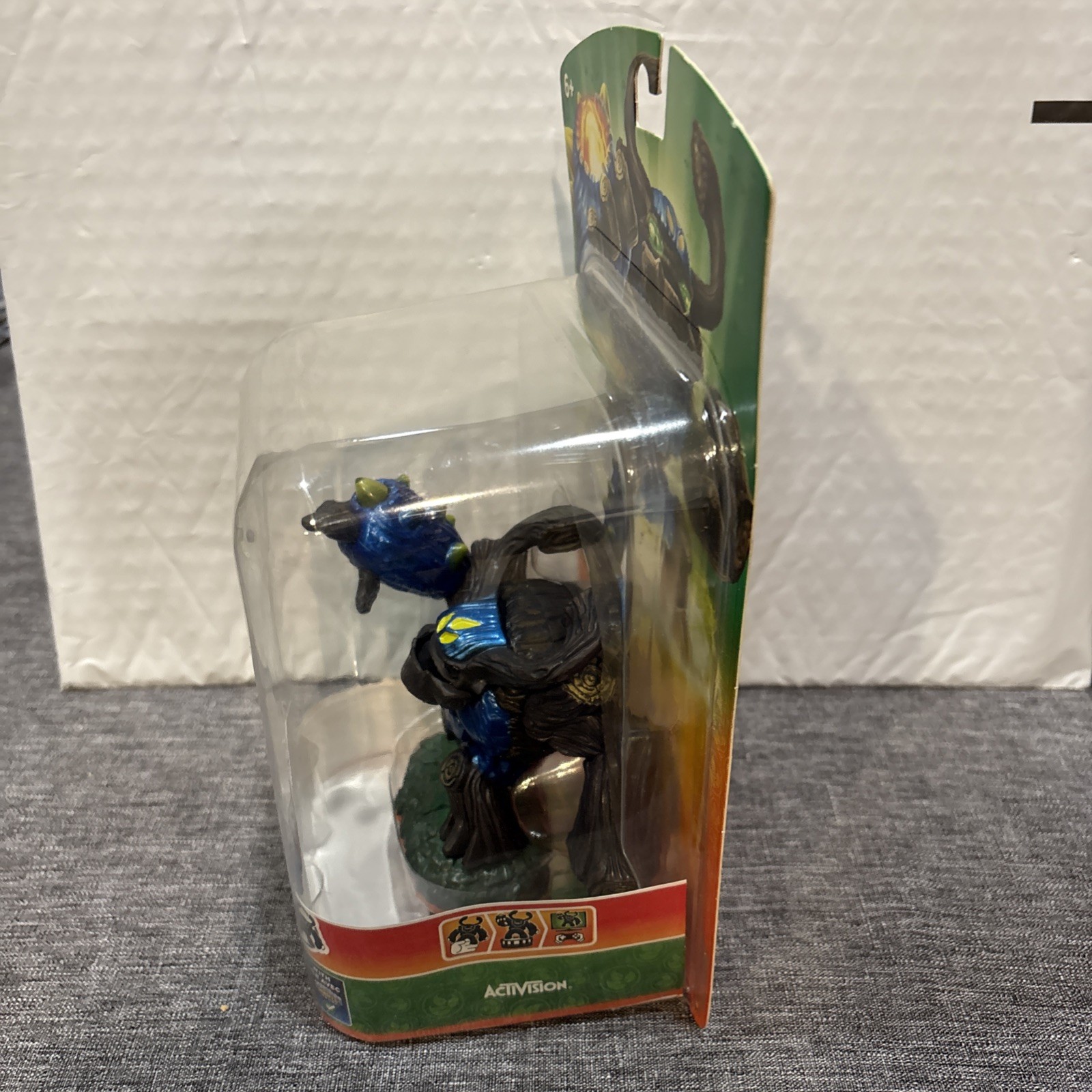 SKYLANDERS GIANTS – GNARLY TREE REX CHARACTER FIGURE by ACTIVISION