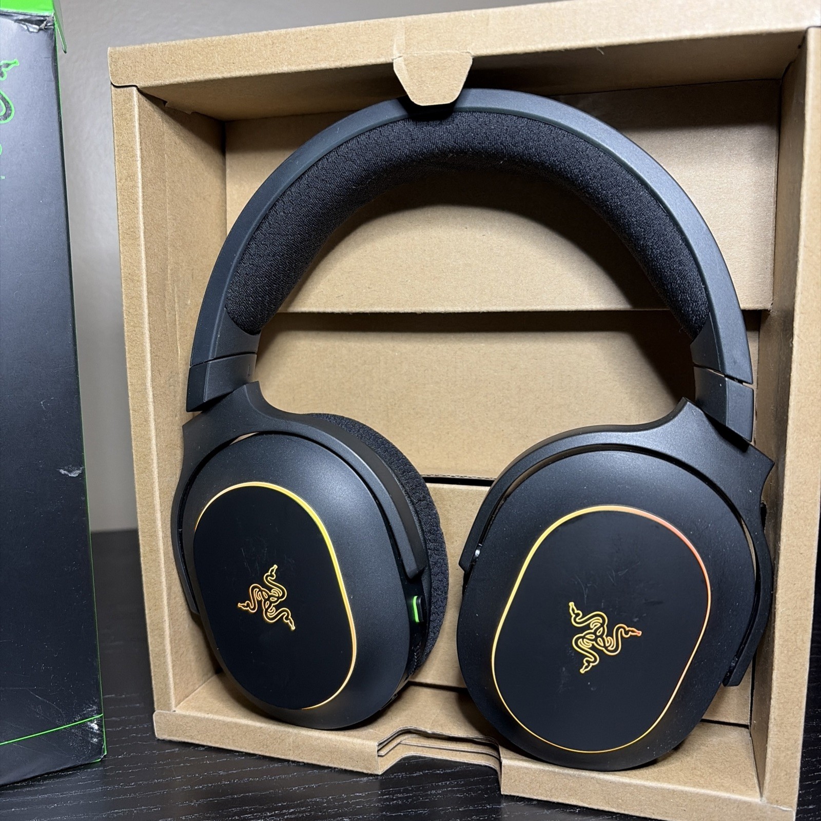 Razer Barracuda X Chroma Wireless RGB Gaming Headset NO DONGLE OR CABLES