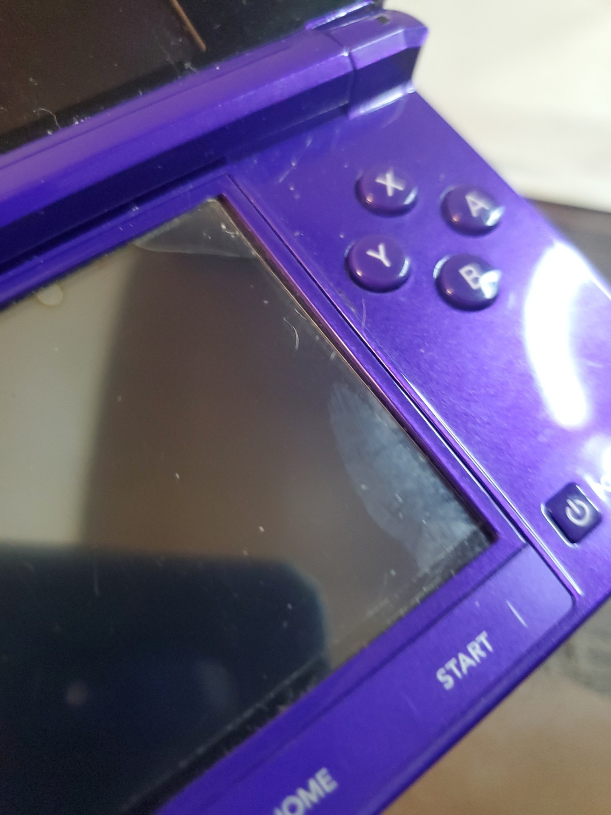 Purple Nintendo 3DS w Charger and Case