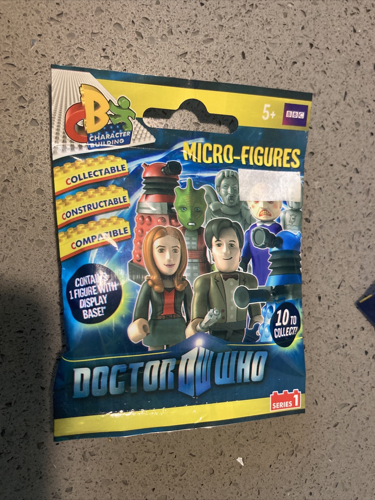 2:NEW BBC Sci-Fi DOCTOR WHO Series 1 And 2 Micro Figure Blind Bag