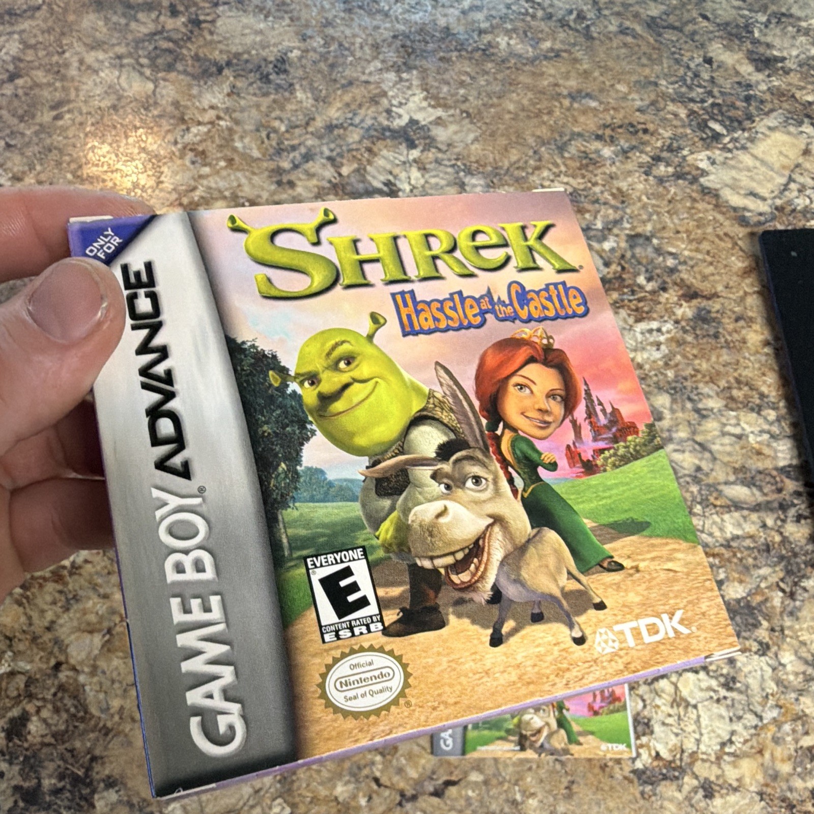TDK Shrek: Hassle at the Castle (GBA) Manual Included NTSC-U/C E 2002