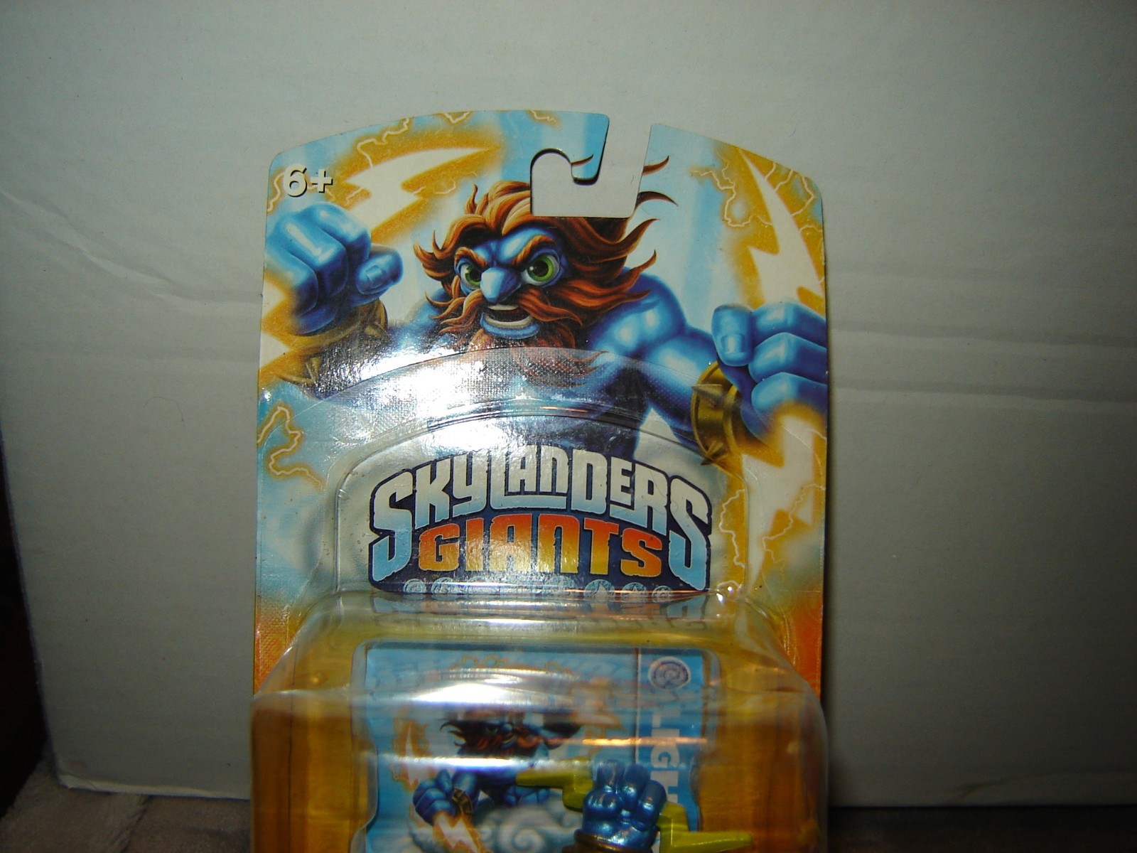 Skylanders Giants 2012 Activision Lightning Rod Mint on card Never opened NICE