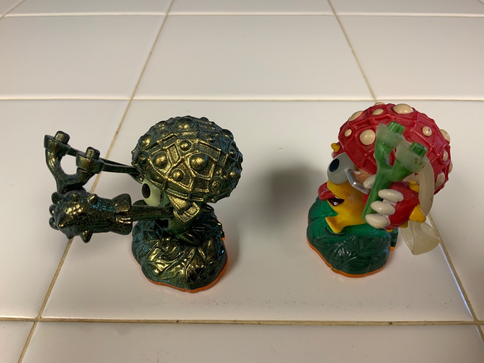 Skylanders Giants lot(4): Metallic Green Shroomboom, Gill Grunt etc
