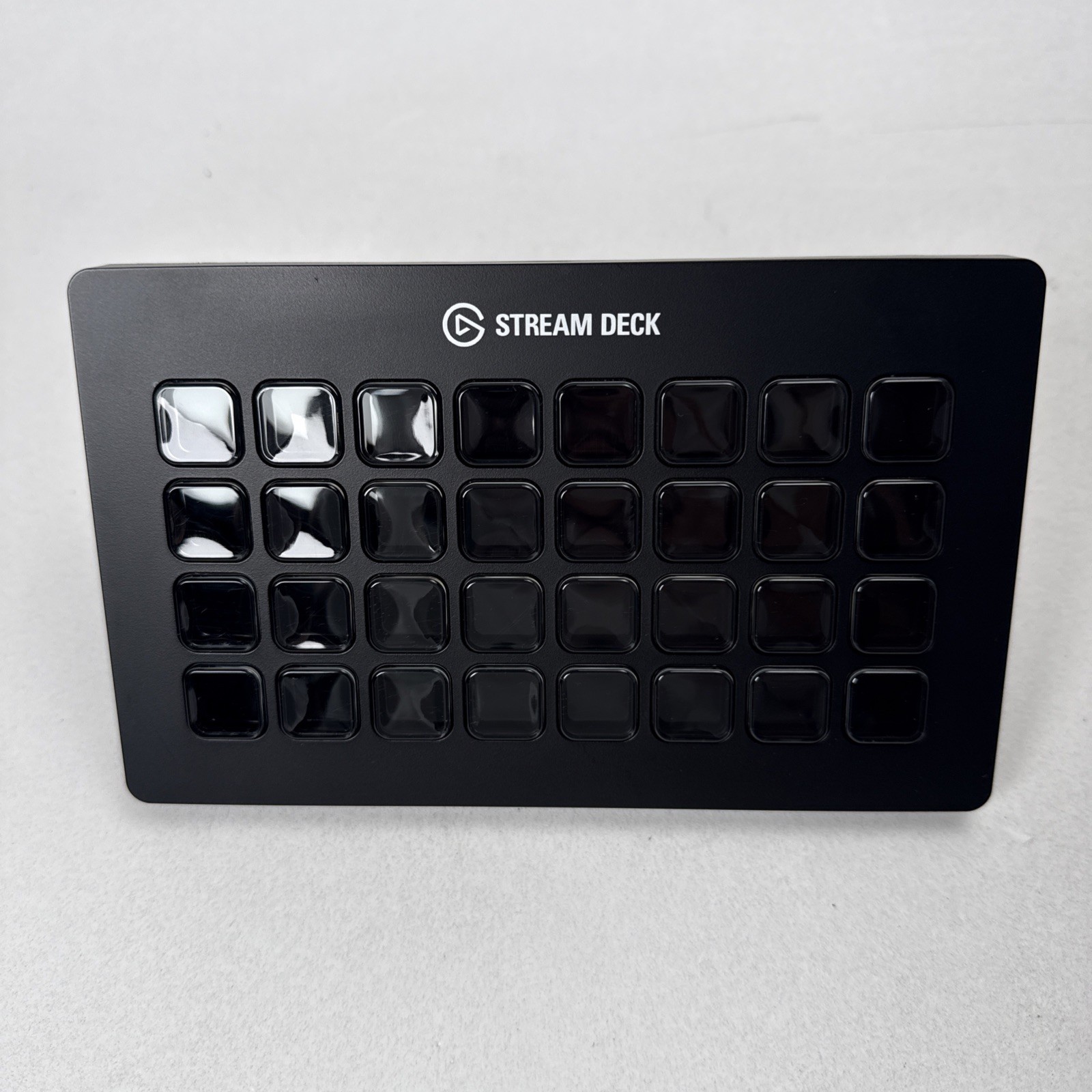 Elgato Stream Deck XL 32-Key Macro Controller Stand USB-C Cable Tested Works