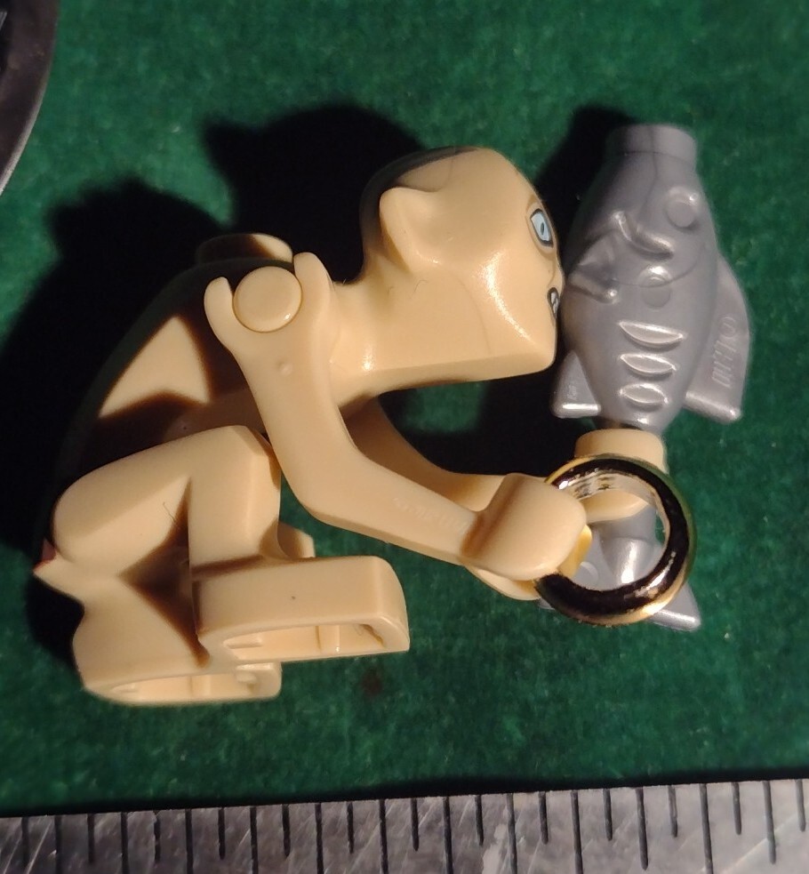 Lego Dimensions Gollum & Gimli & Axe W/ Tag Bases Lord of the Rings Minifigs