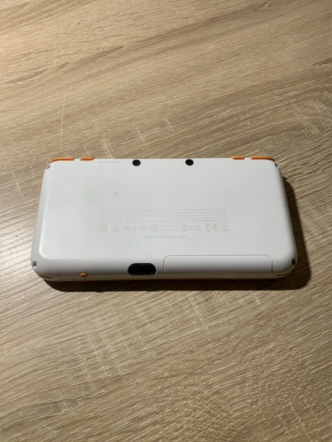 9993 Nintendo New 2DS LL White Orange Very Good TESTED