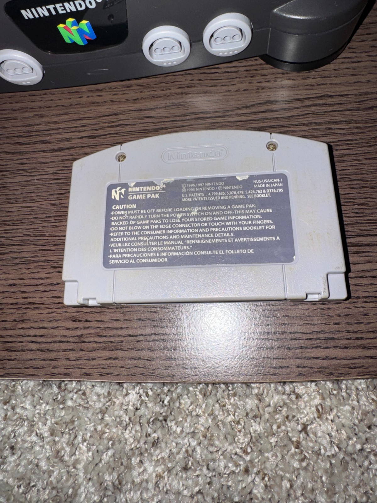 Banjo Kazooie Complete in box – great condition with protective covers