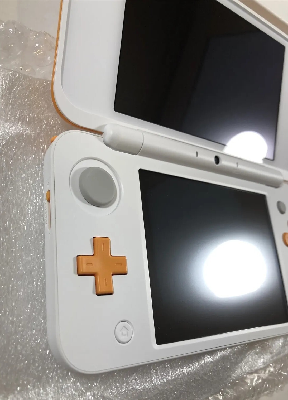 “New” Nintendo 2DS XL Orange/White Handheld System Console – Ships Today!