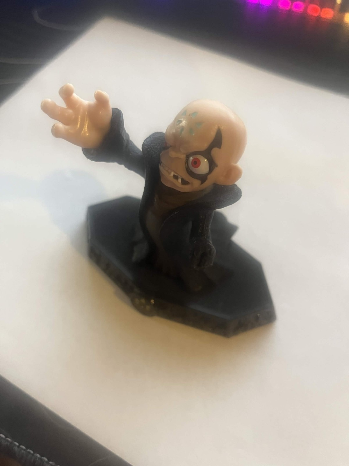 Skylanders Imaginators Dark Kaos Master Sensei Villain Figure BROKEN ARM