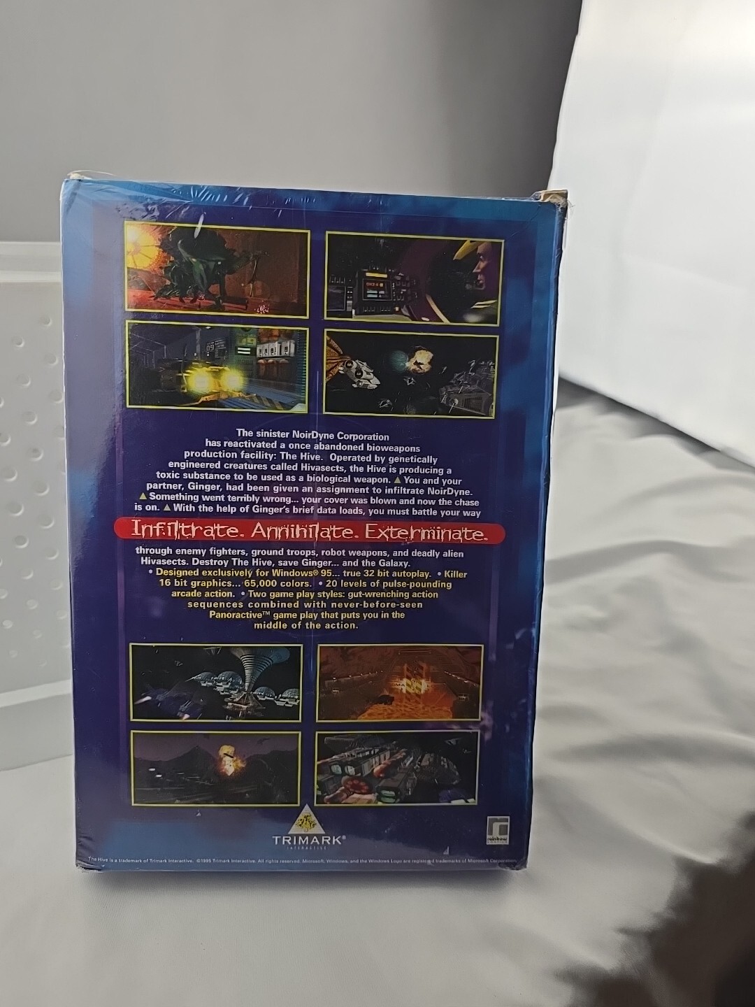 The Hive Action Arcade Game For Microsoft Windows 95 CD-ROM New Sealed