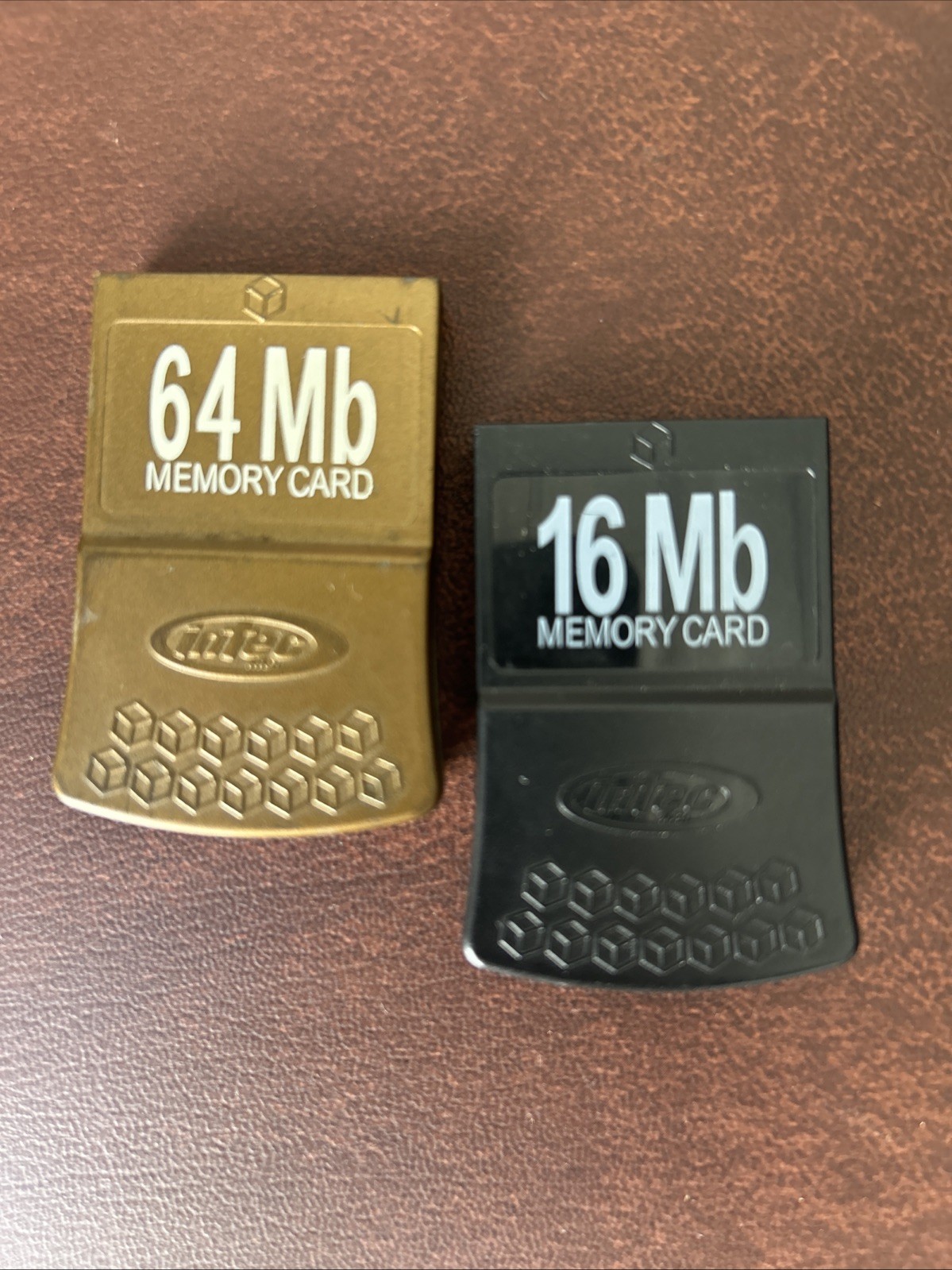 Lot Of 2 Nintendo GameCube Intec 64 MB, 16 MB Memory Cards Gold Black
