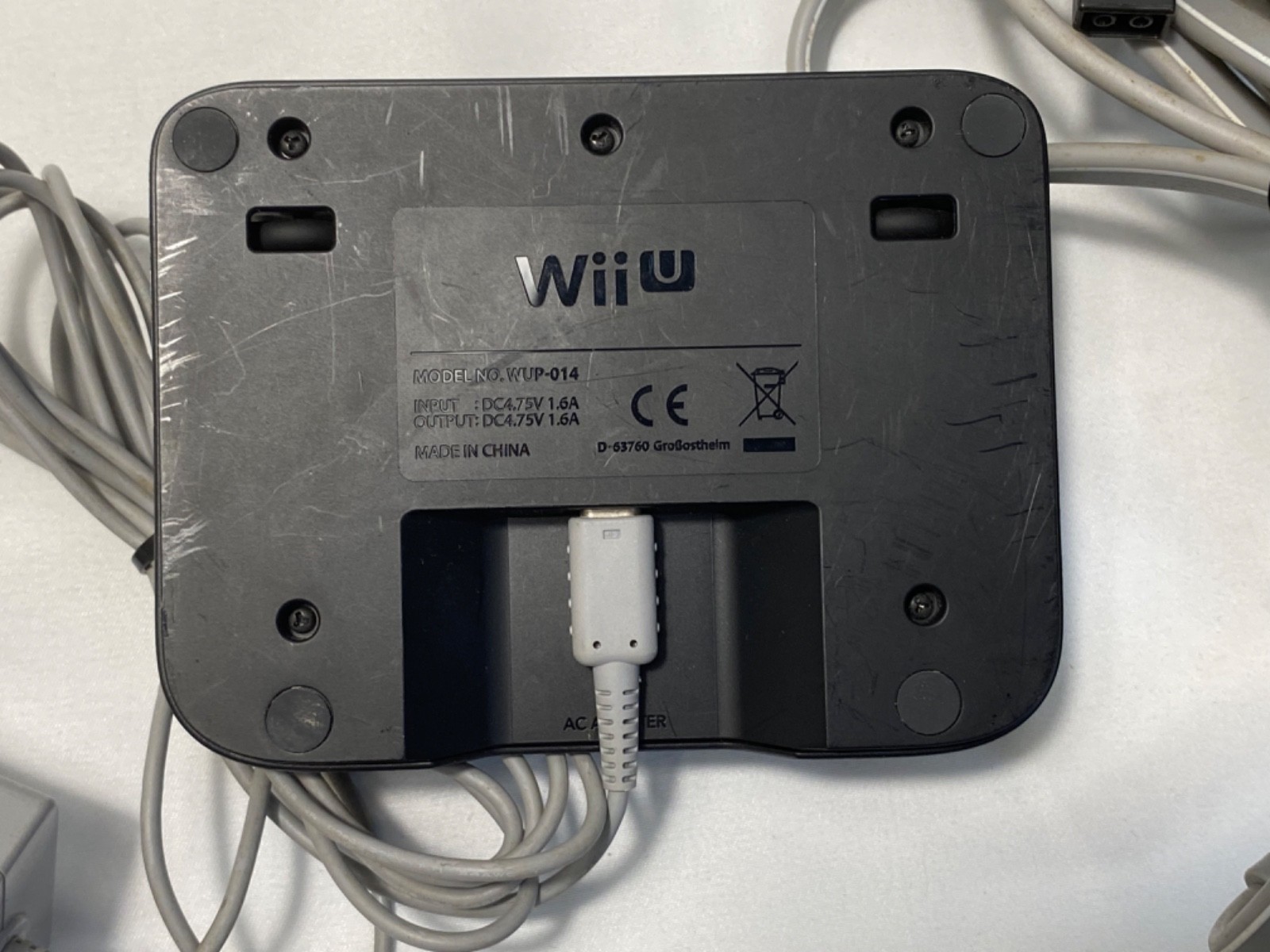 Nintendo Wii U 32GB Console Bundle Deluxe Set – Black