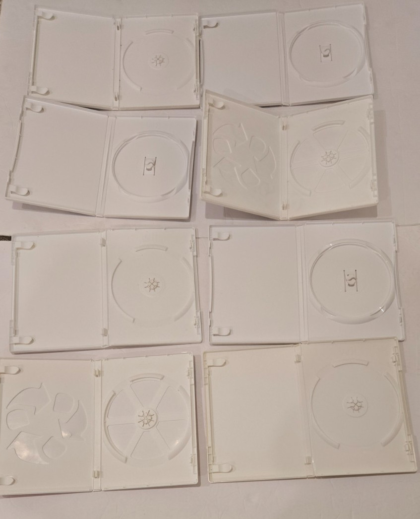 Nintendo Wii Case Lot Mario Kart, Mario Bros, & More CASE ONLY NO GAME OR MANUAL