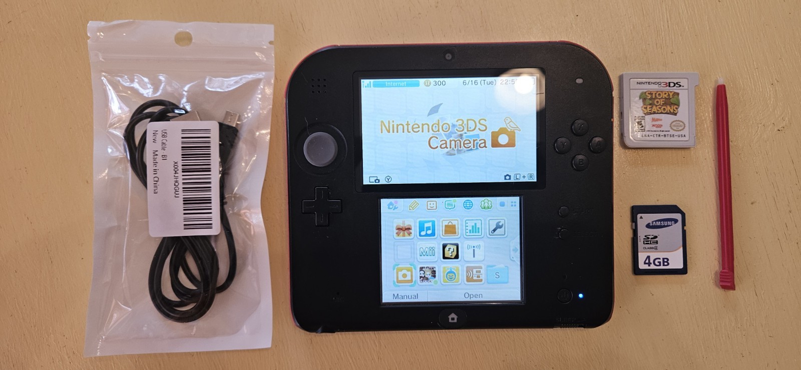 Nintendo 2DS/3DS, Very Good. 3.75hr run-time, Story of Seasons game, card n cord