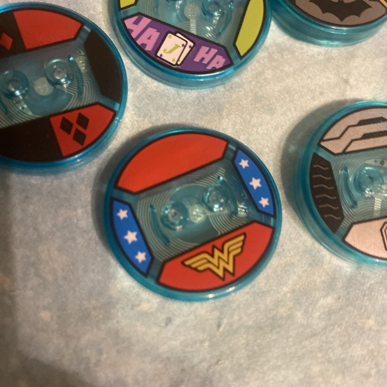 LEGO Dimensions DC Tag Disc Lot – Batman, Joker Harley Quinn wonder woman cyborg