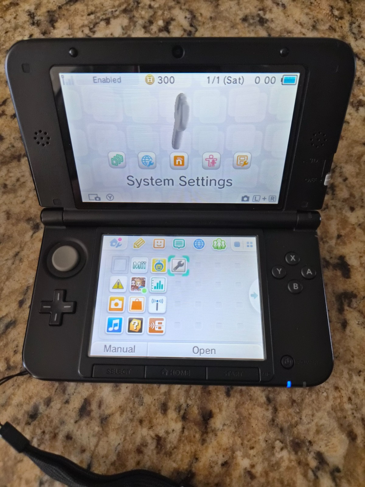 Nintendo 3DS XL Blue Black Handheld Console System SPR-001 Tested