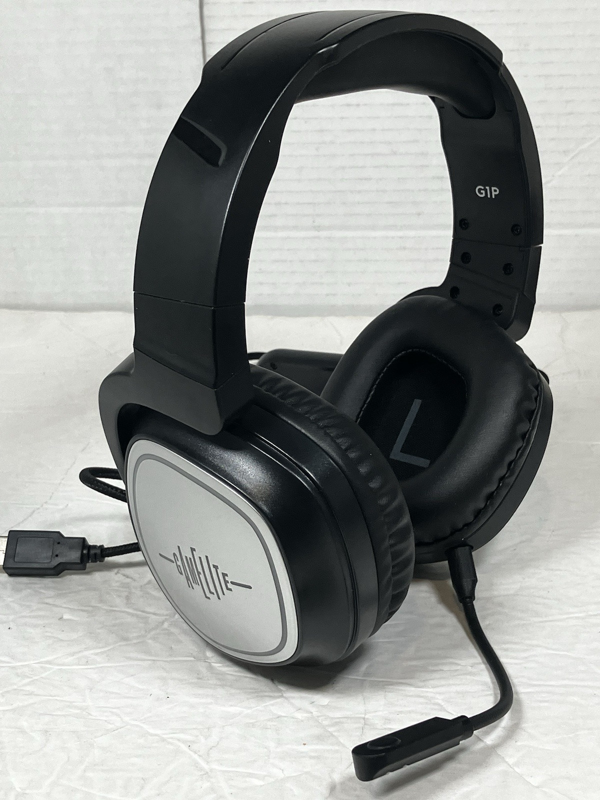 Gaming Headphones Wired USB ‎3.5mm Jack Over-Ear Stereo w/ Mic Boom Green Unused