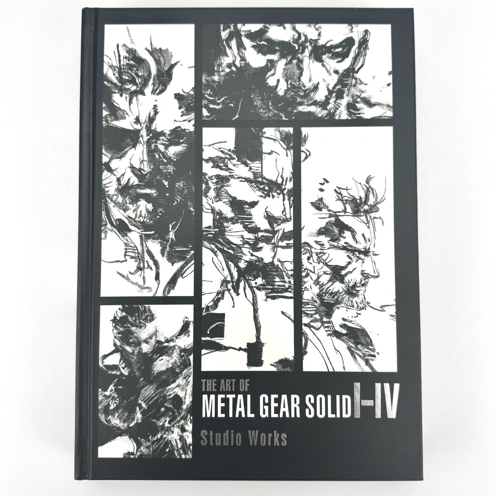 Dark Horse Studio Works & Gallery Works the Art of Metal Gear Solid I-IV – GOOD