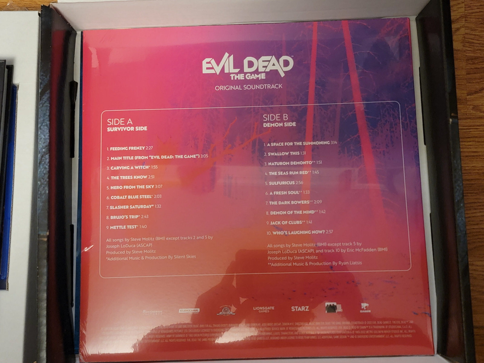 Evil Dead: The Game Collectors Edition PS4 with Medium Shirt, Vinyl Soundtrack,