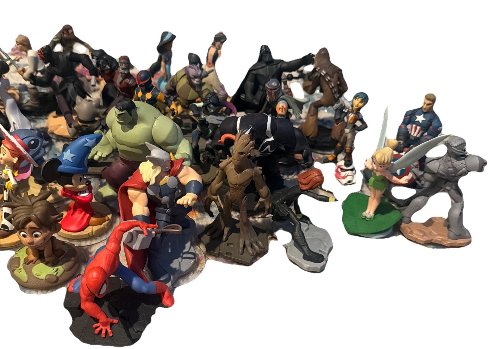 Disney infinity lot Figures, Power Disc, Over 150 Pieces. Marvel, Star Wars.