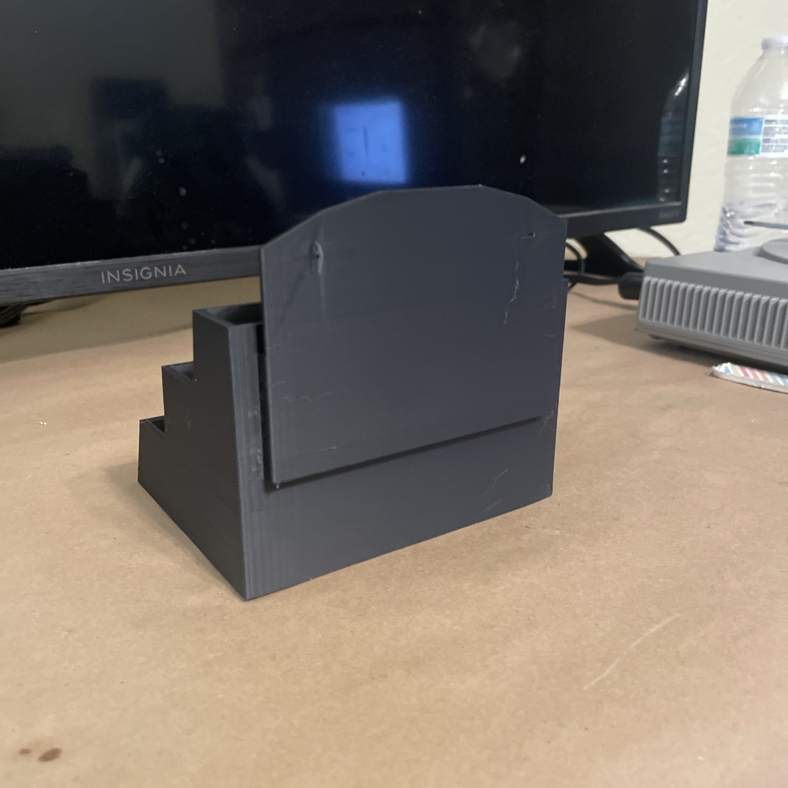Nintendo 64 Game Holder 3-Slot Wall Display Stand (Wall Mount optional)