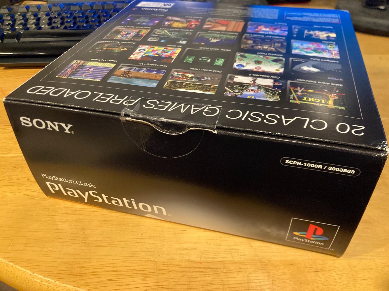 Sony PlayStation Classic 2018 Complete in box – Never used