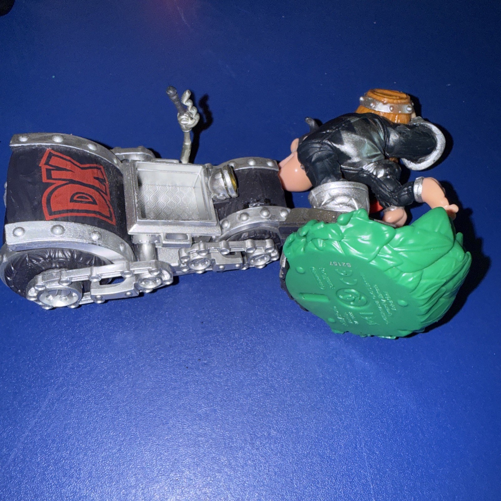 Dark Donkey Kong + Dark Barrel blaster Skylander / Amiibo