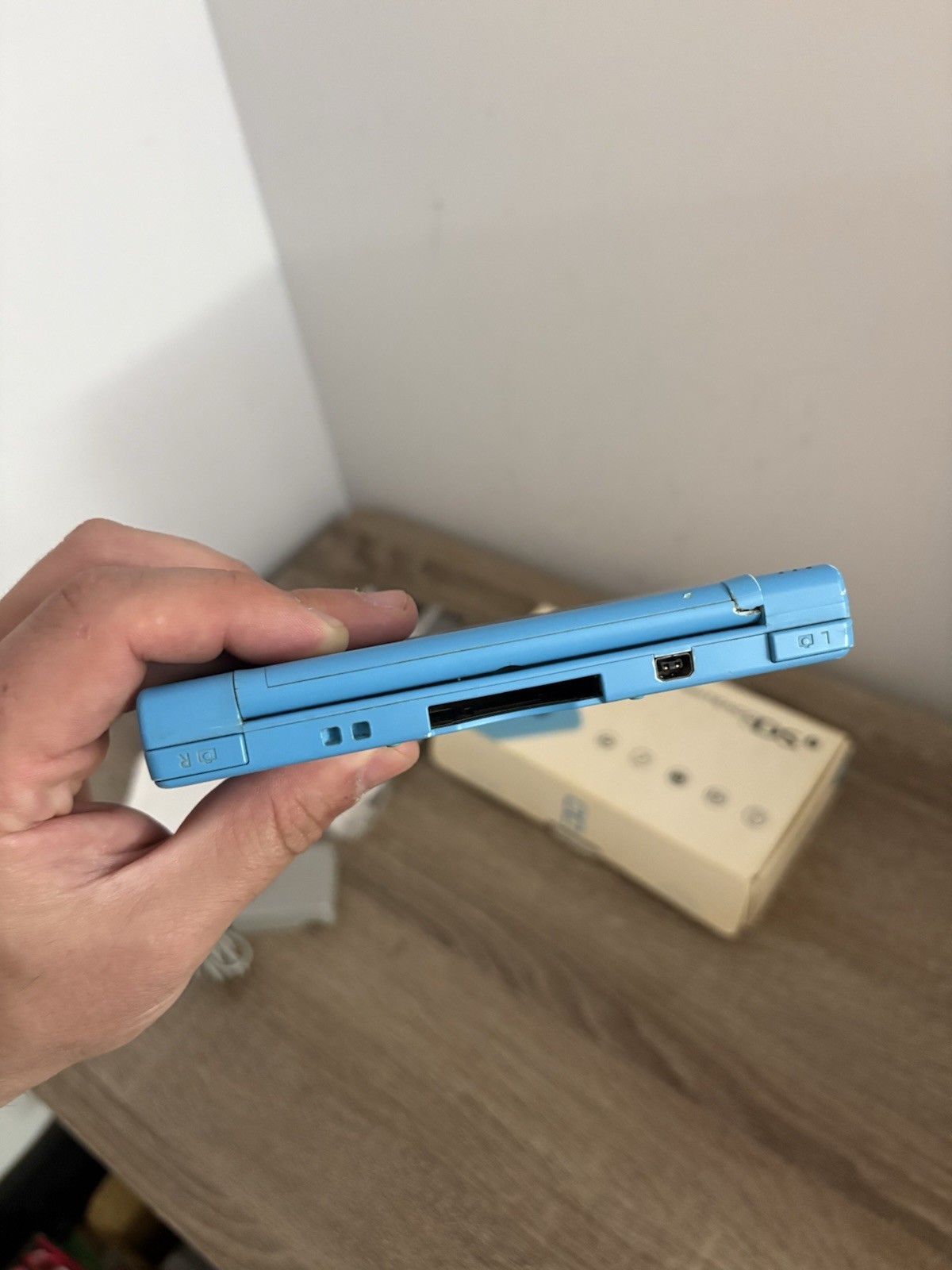 Nintendo DSi Light Blue Handheld Console Complete w/Box – Repair