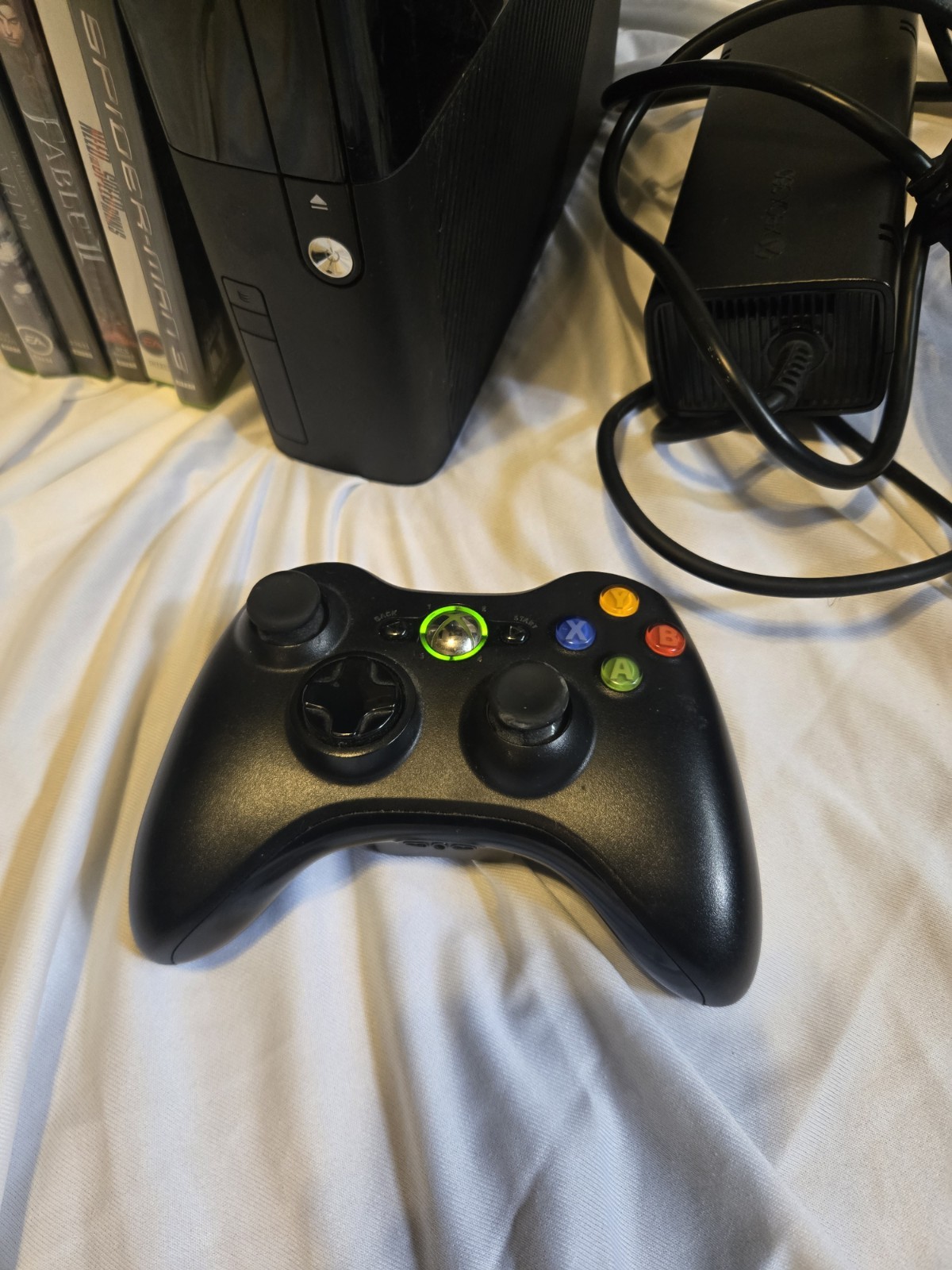 Microsoft Xbox 360 E Bundle, Games, Controller, And Cords!