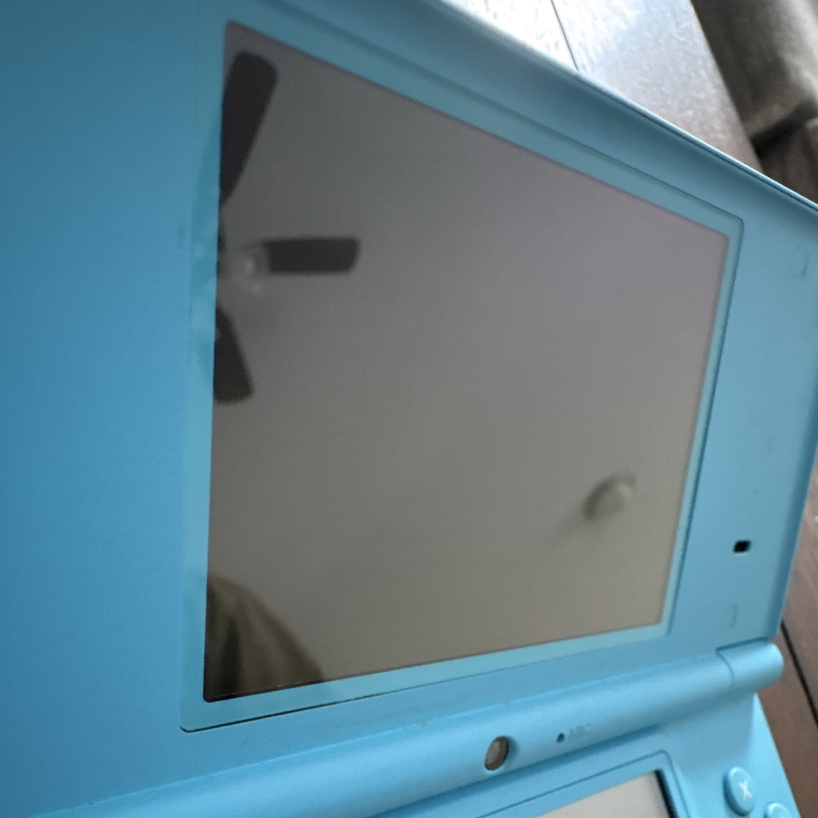 Nintendo DSi Light Blue Handheld Console USG-001