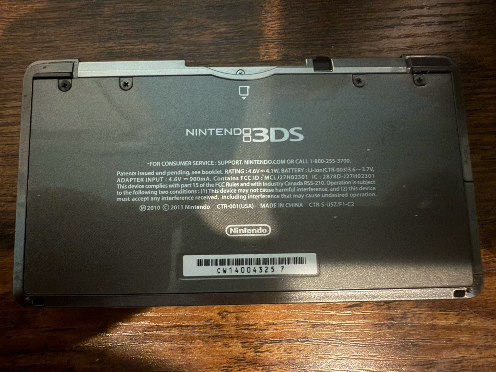 Nintendo 3DS Black Handheld System 3D Screen US+Charger and stylus