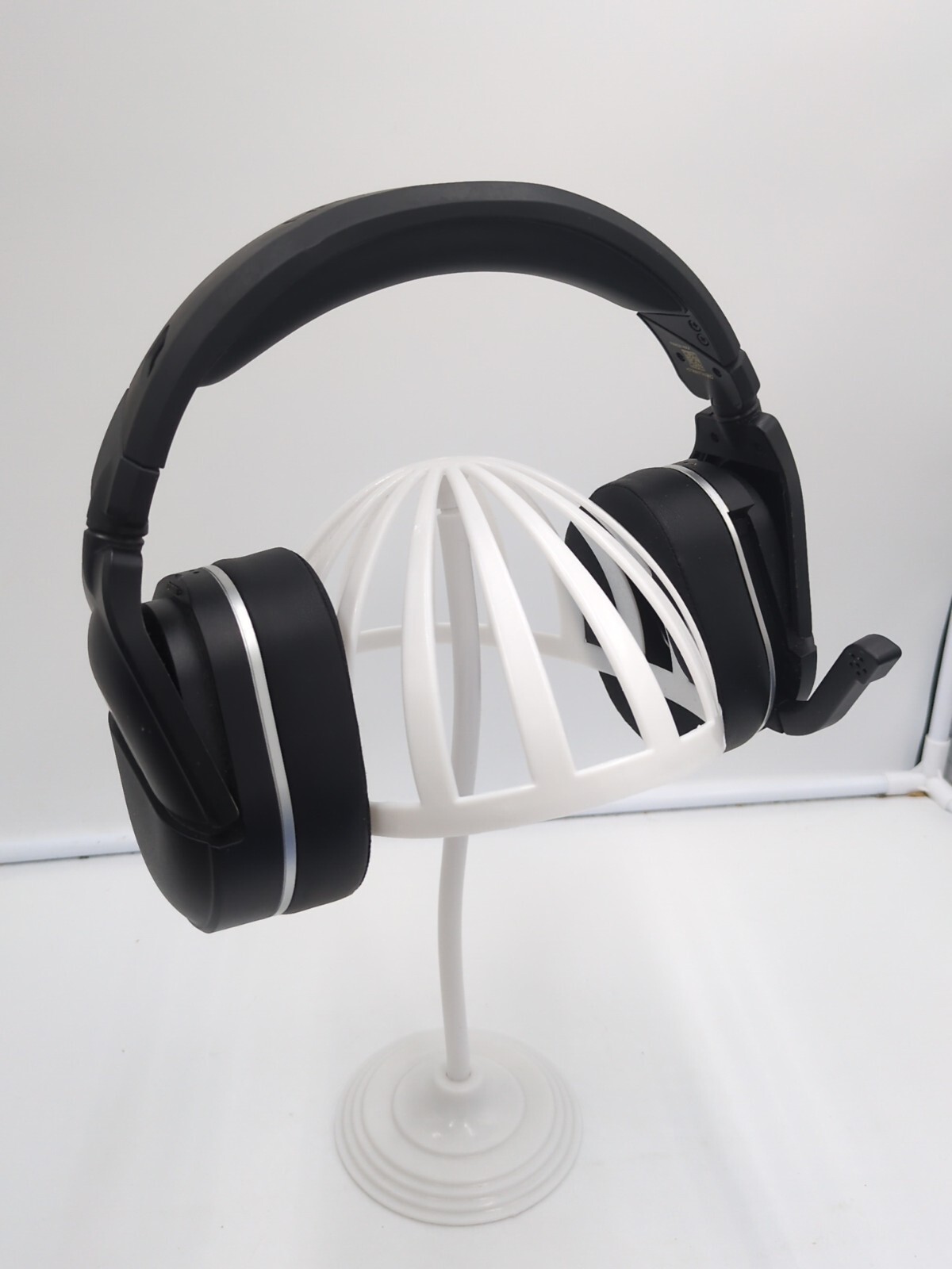 Turtle Beach Stealth 700 G2x MAX Ear-Cup Over the Ear Headsets – Untested