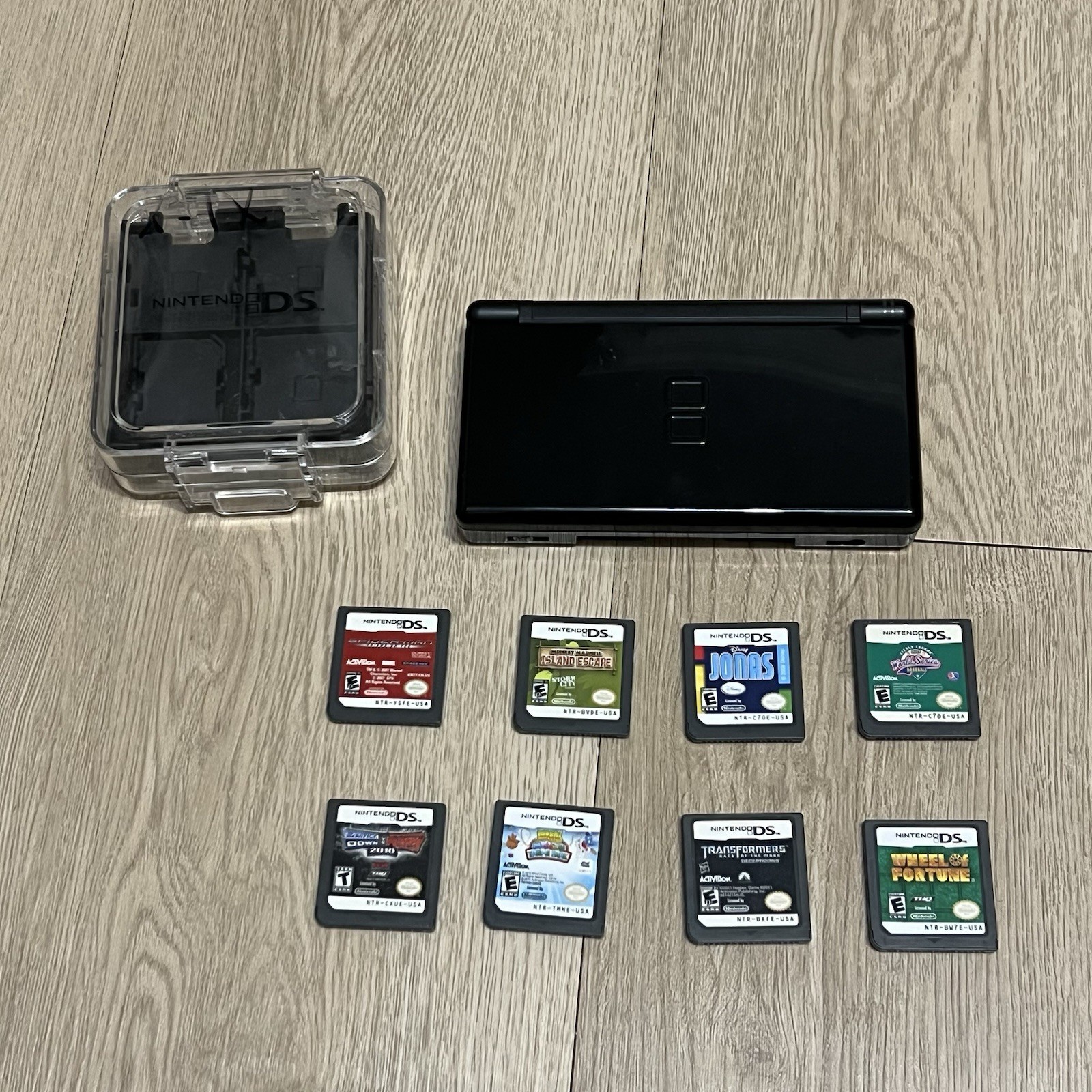 Nintendo DS Lite Console USG-001 Black with Games And Charger
