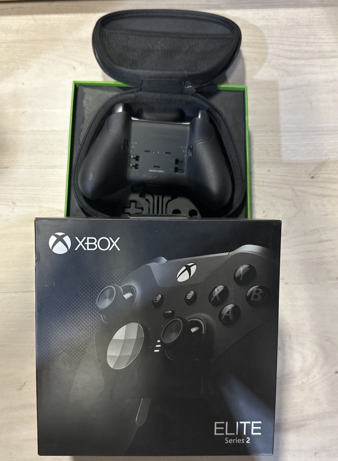 Microsoft Xbox One Elite Series 2 Black Controller with case and box| FOR PARTS