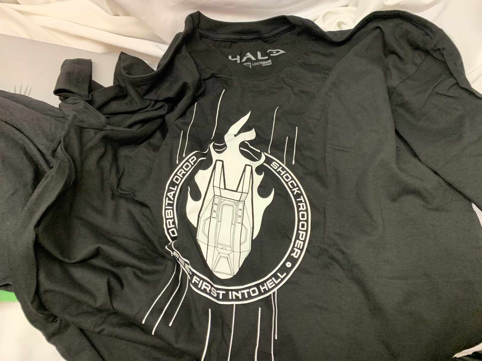 Halo Legendary Loot Crate 343 Industries Size XL Clothing! NEW!!