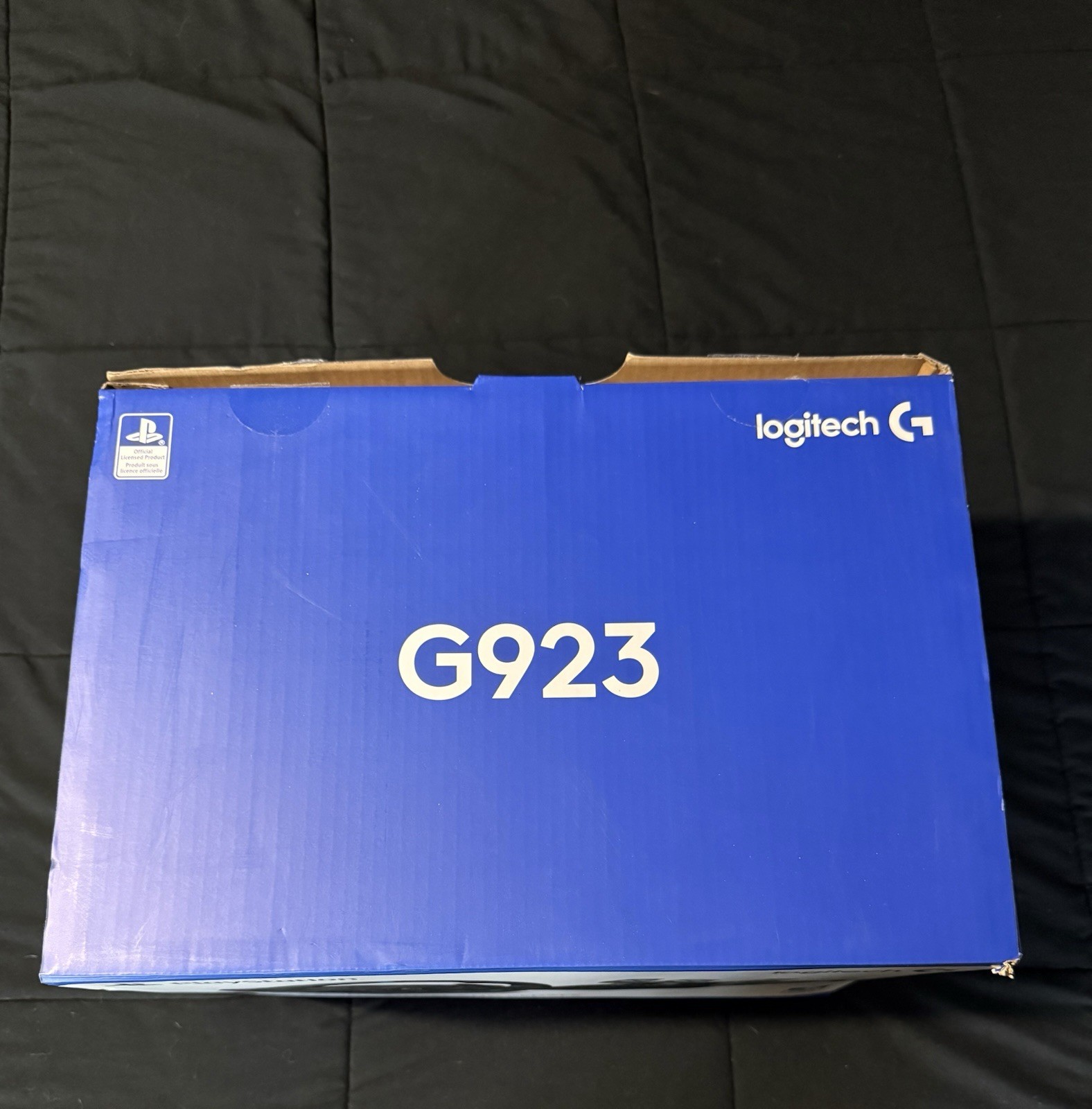 Logitech G923 Driving Force Racing Wheel and Pedal Set – Black (For PS4, PS5 PC)