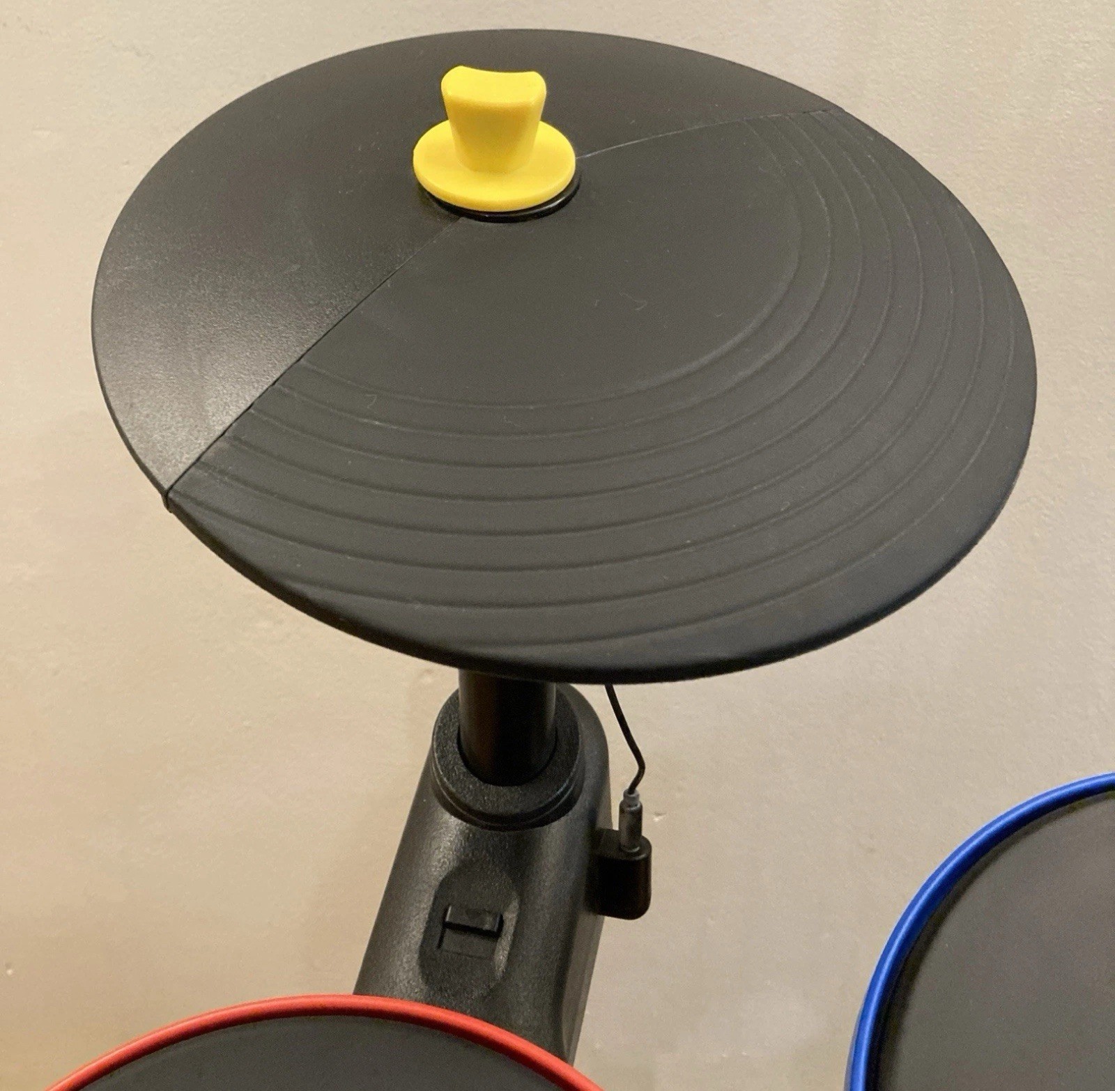 Guitar Hero Wireless Padded Drum Kit Controller Multi-Color for Nintendo Wii.