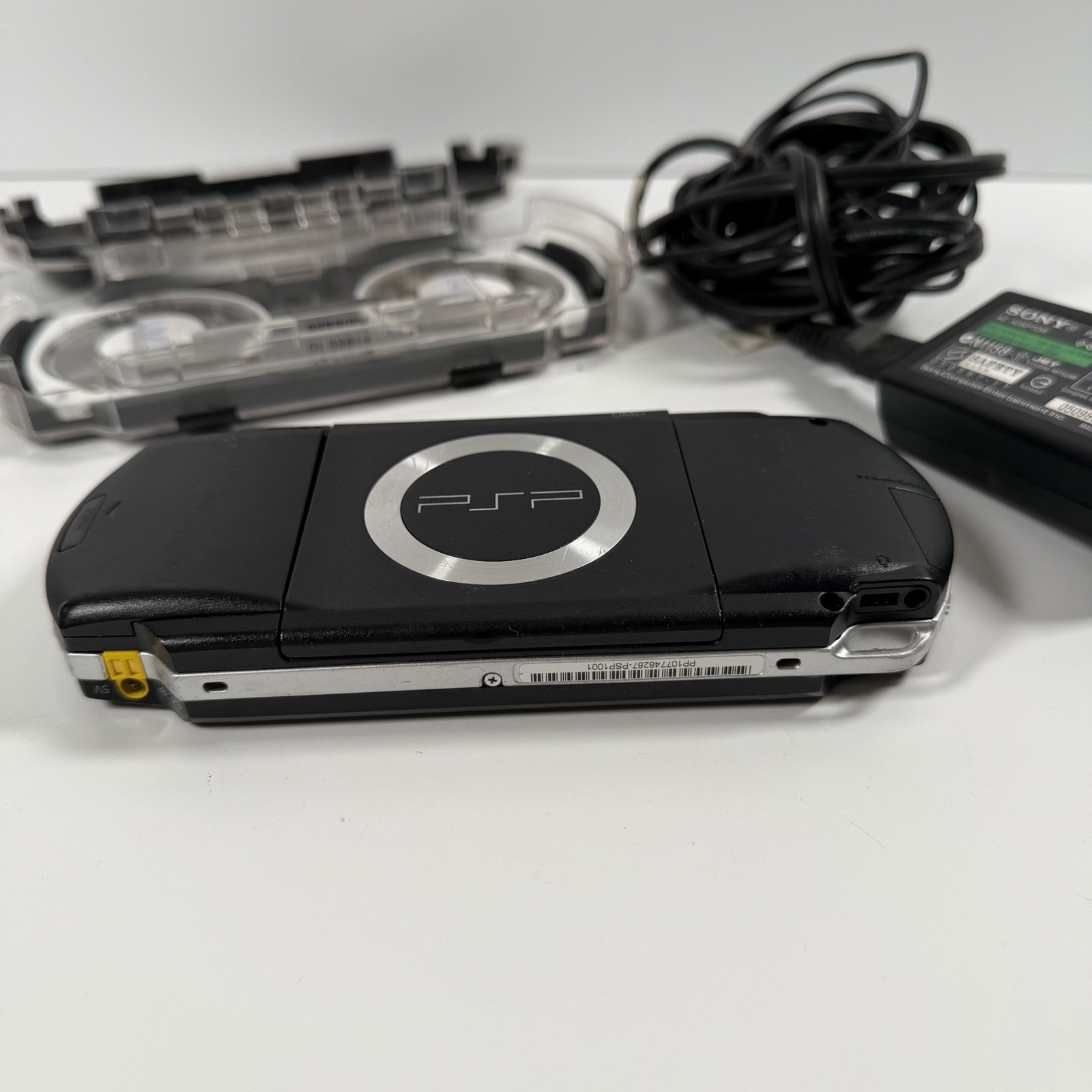 Sony PlayStation Portable PSP PSP-1001 Handheld Console Gaming System Black
