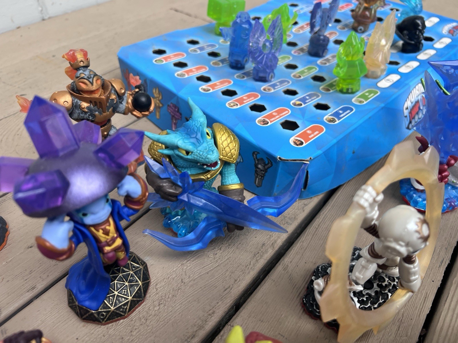 SKYLANDERS Figures Huge Lot Swap force Trap Team Chest Crystal Traps Crate