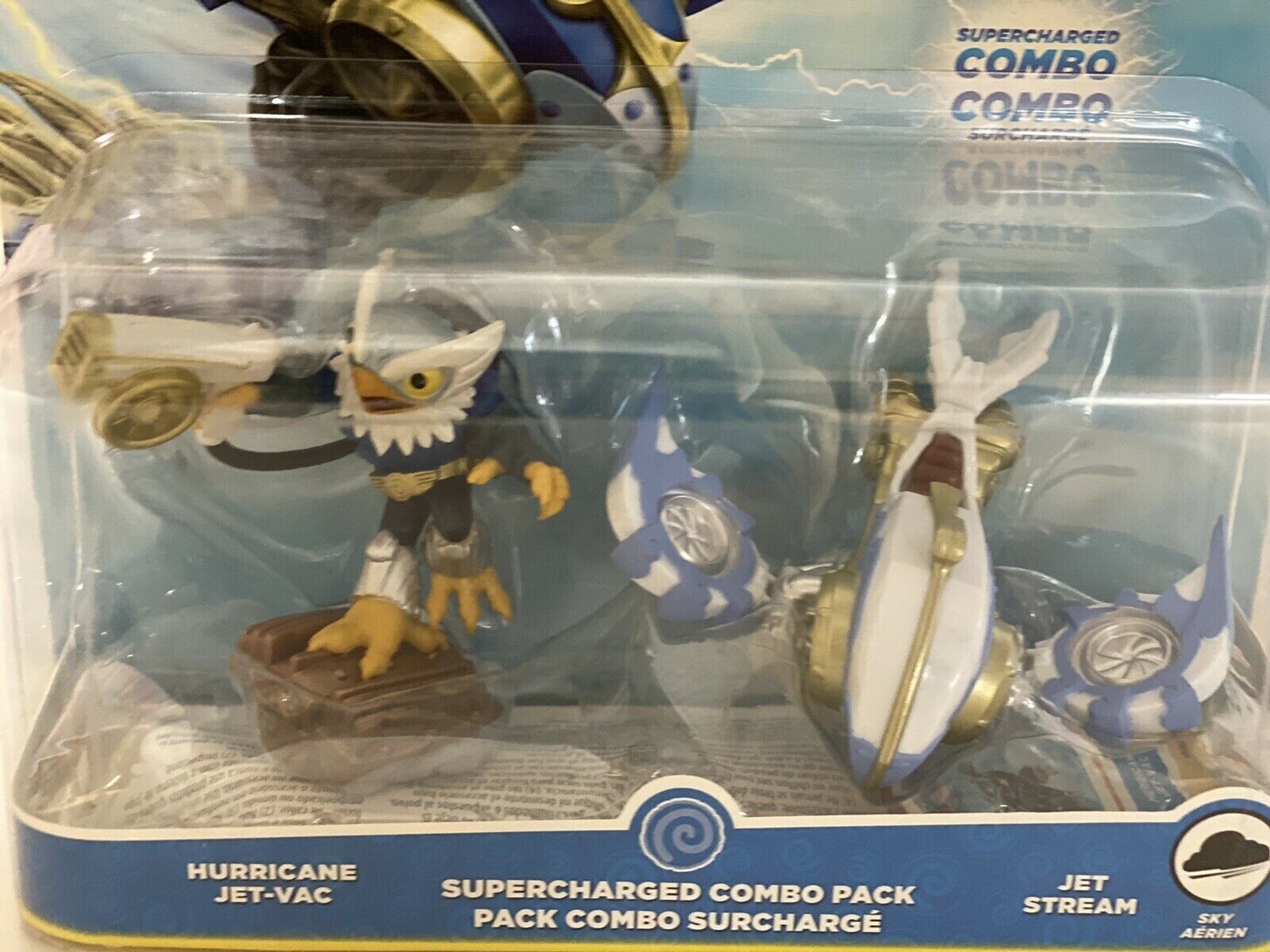 Skylander Super Chargers Hurricane Supercharged Combo Pack (NEW DENTED BOX)