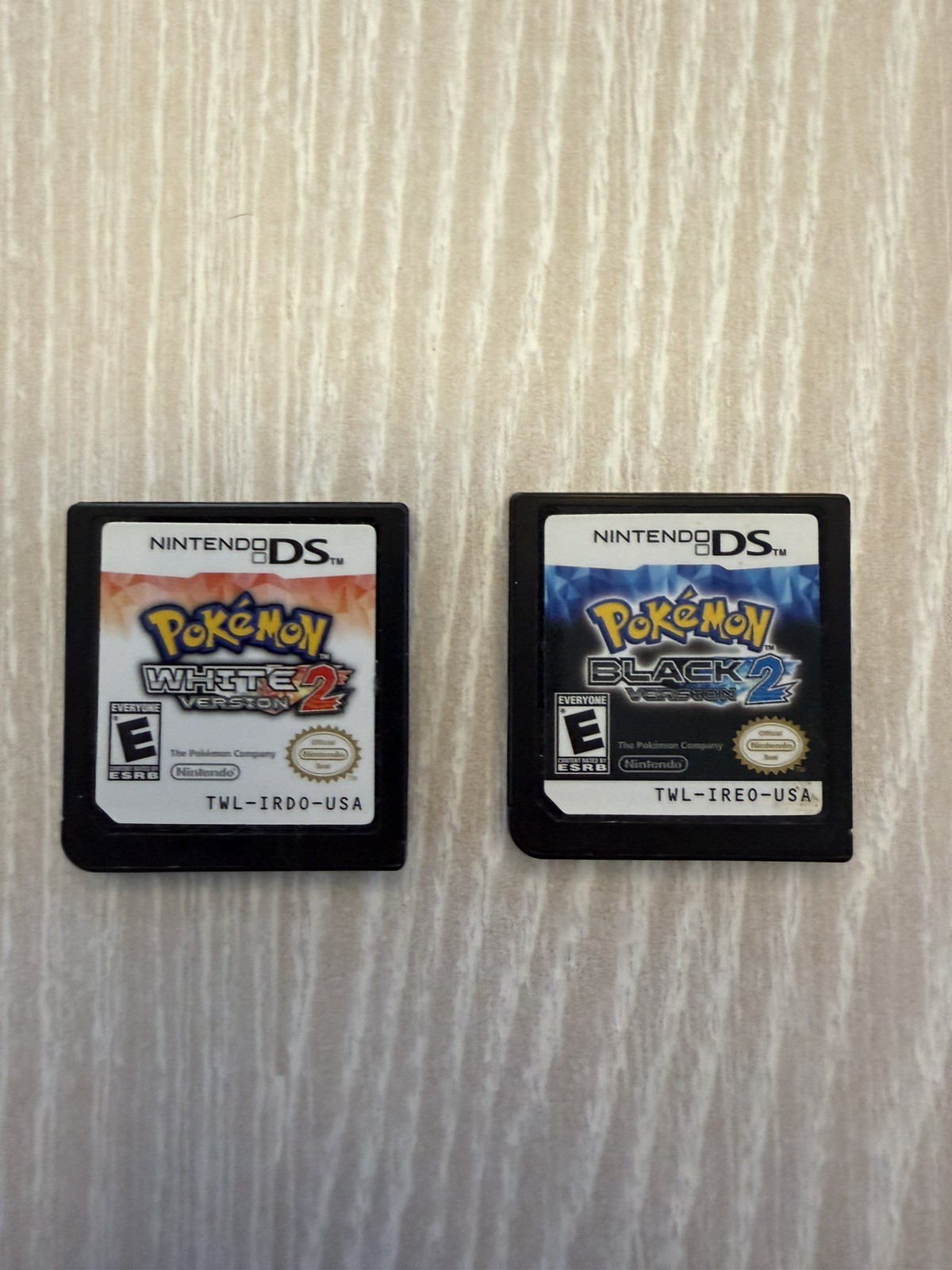 Pokemon Black Version 2 & White Version 2 Nintendo DS Authentic Lot Of 2 Tested