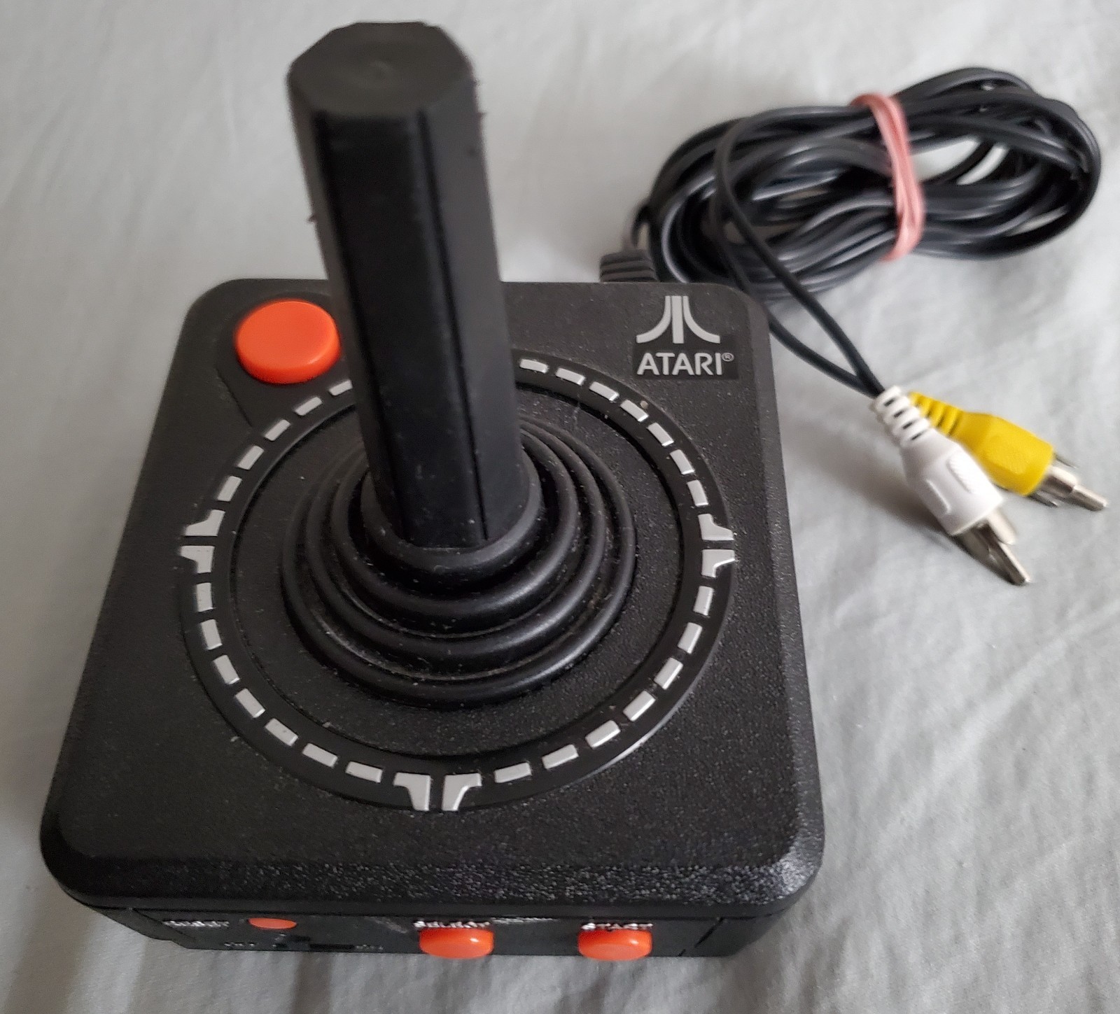 JAKKS ~ ATARI ~ PLUG & PLAY VIDEO GAME CONSOLE / CONTROLLER 2002 – TESTED