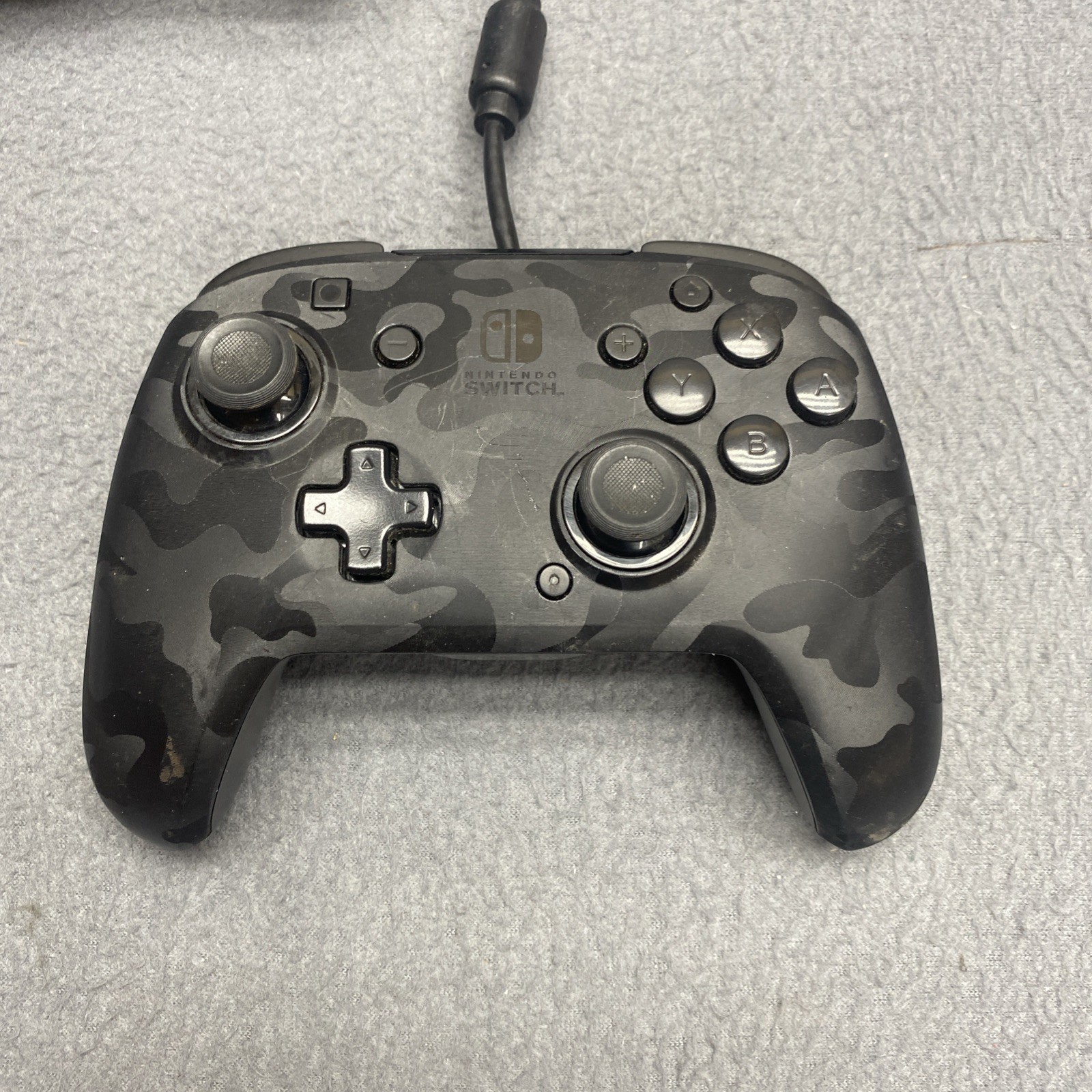 PDP Gaming Faceoff Deluxe+ Wired Switch Pro Controller – Black Camo Design